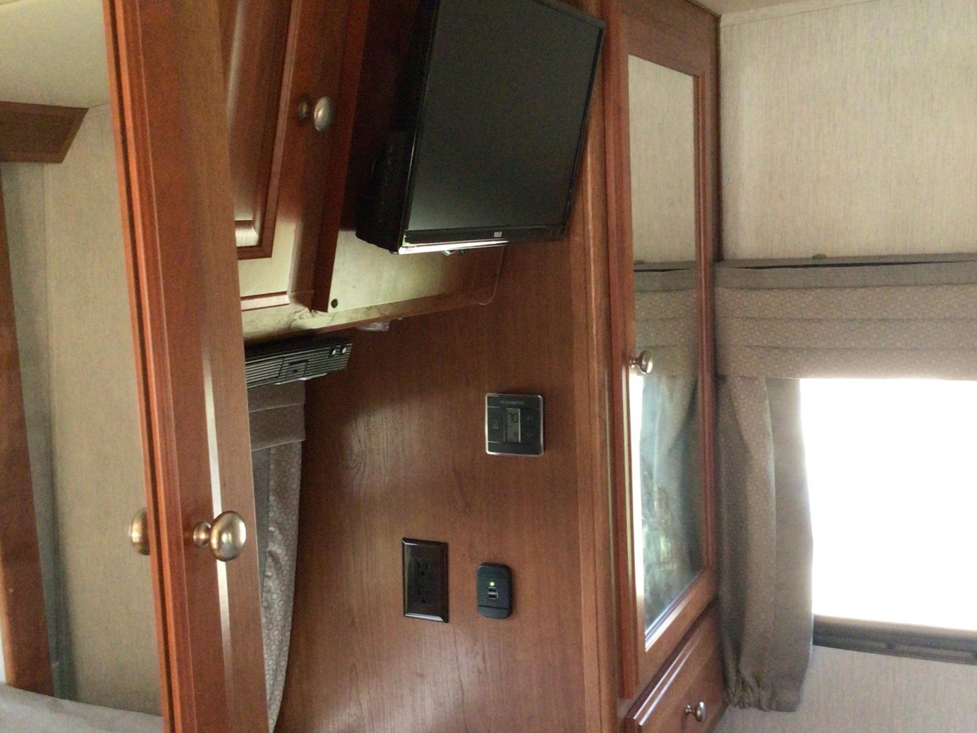 2020 PHOENIX CRUISER 2910D