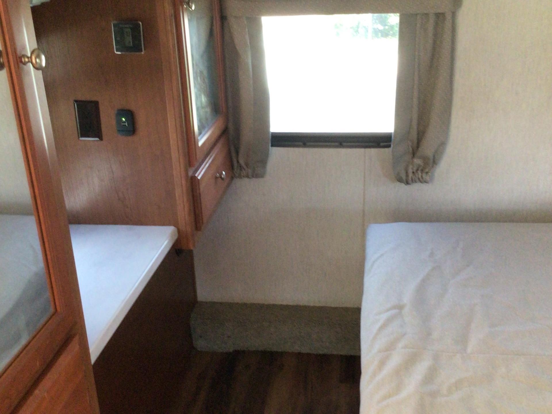 2020 PHOENIX CRUISER 2910D
