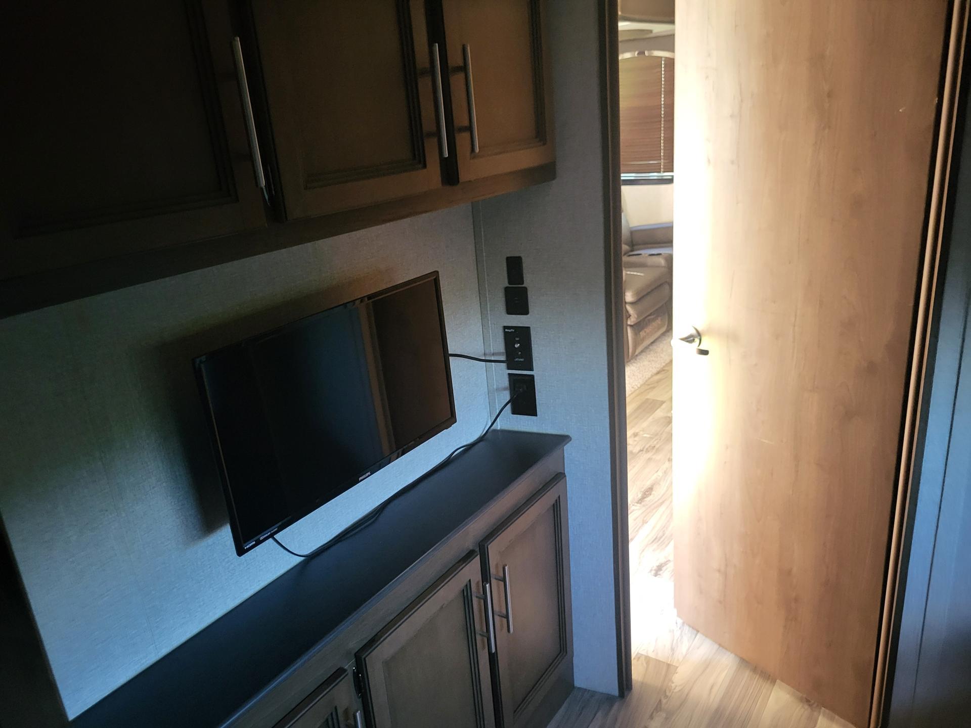 2020 KEYSTONE COUGAR 368MBI