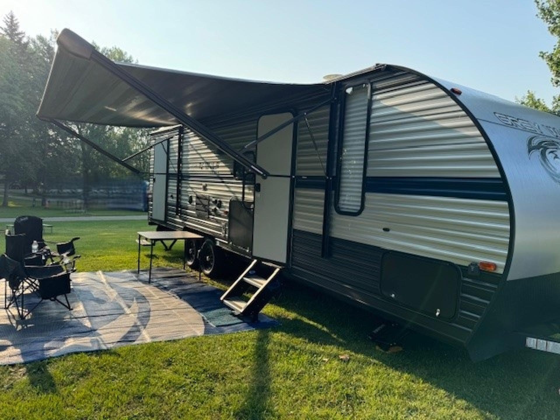 2020 FOREST RIVER GREY WOLF 26BHW
