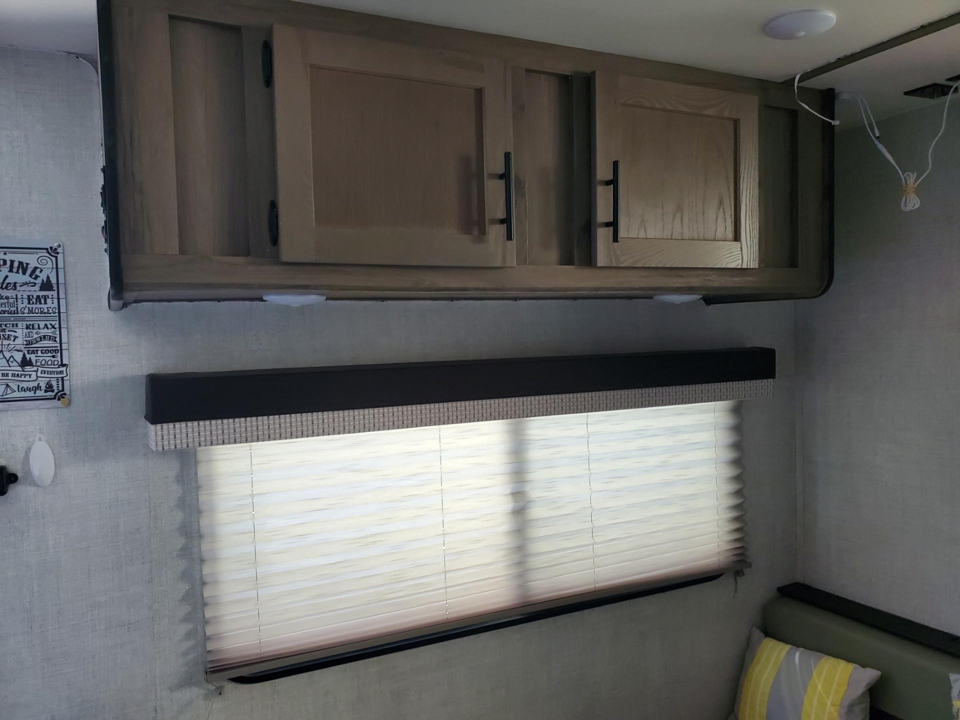 2021 GULF STREAM ENLIGHTEN 25BH