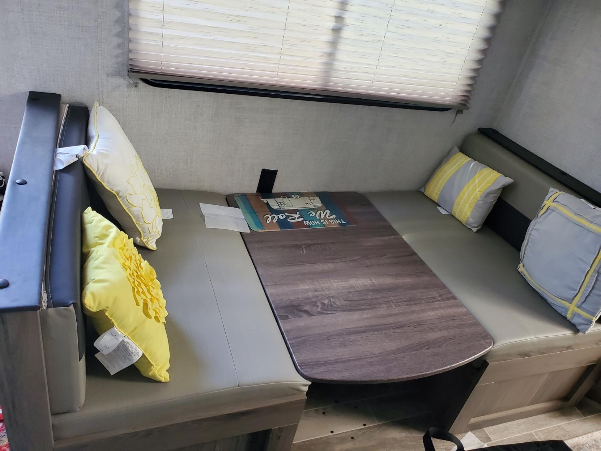 2021 GULF STREAM ENLIGHTEN 25BH