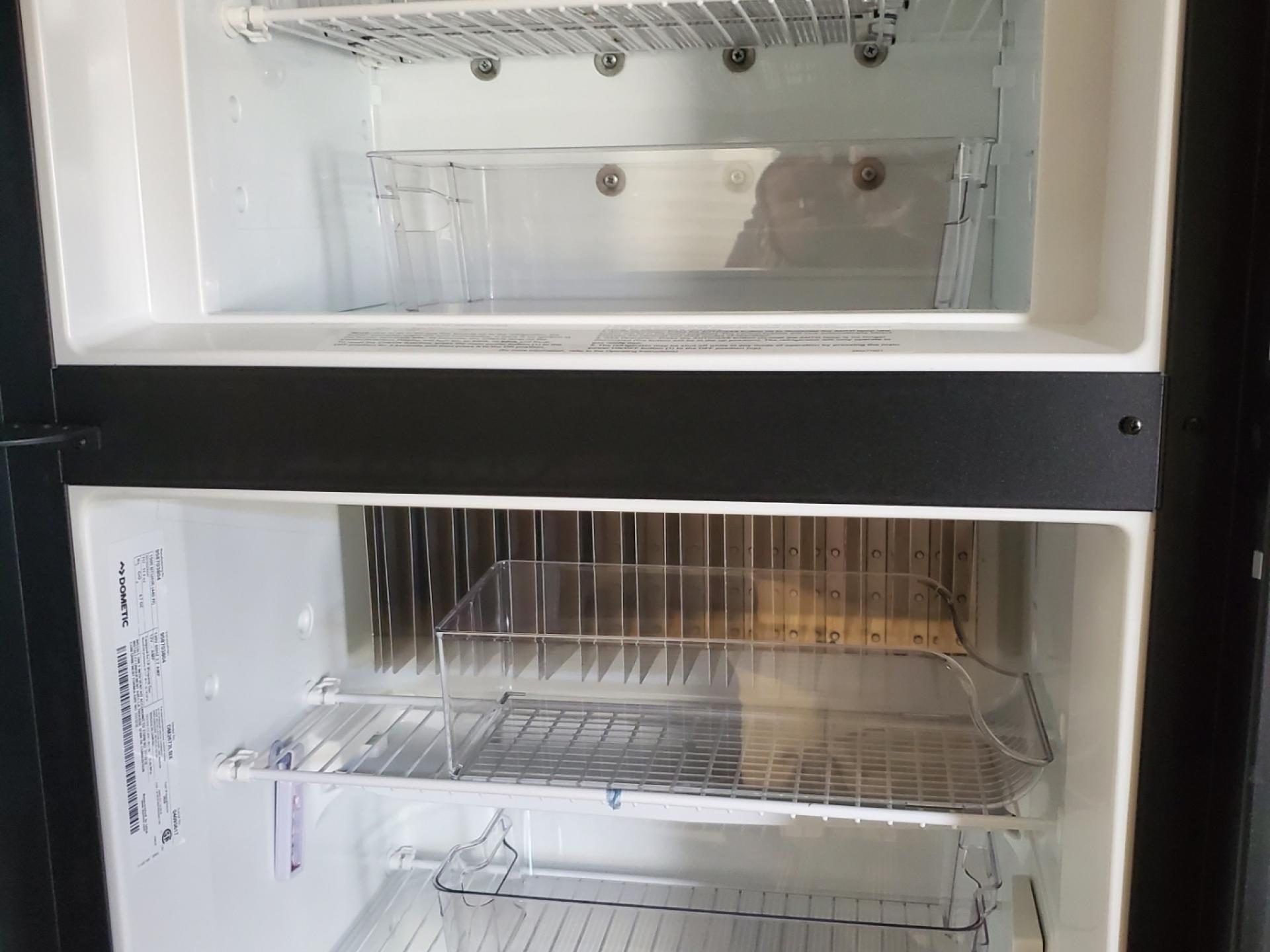 2021 GULF STREAM ENLIGHTEN 25BH