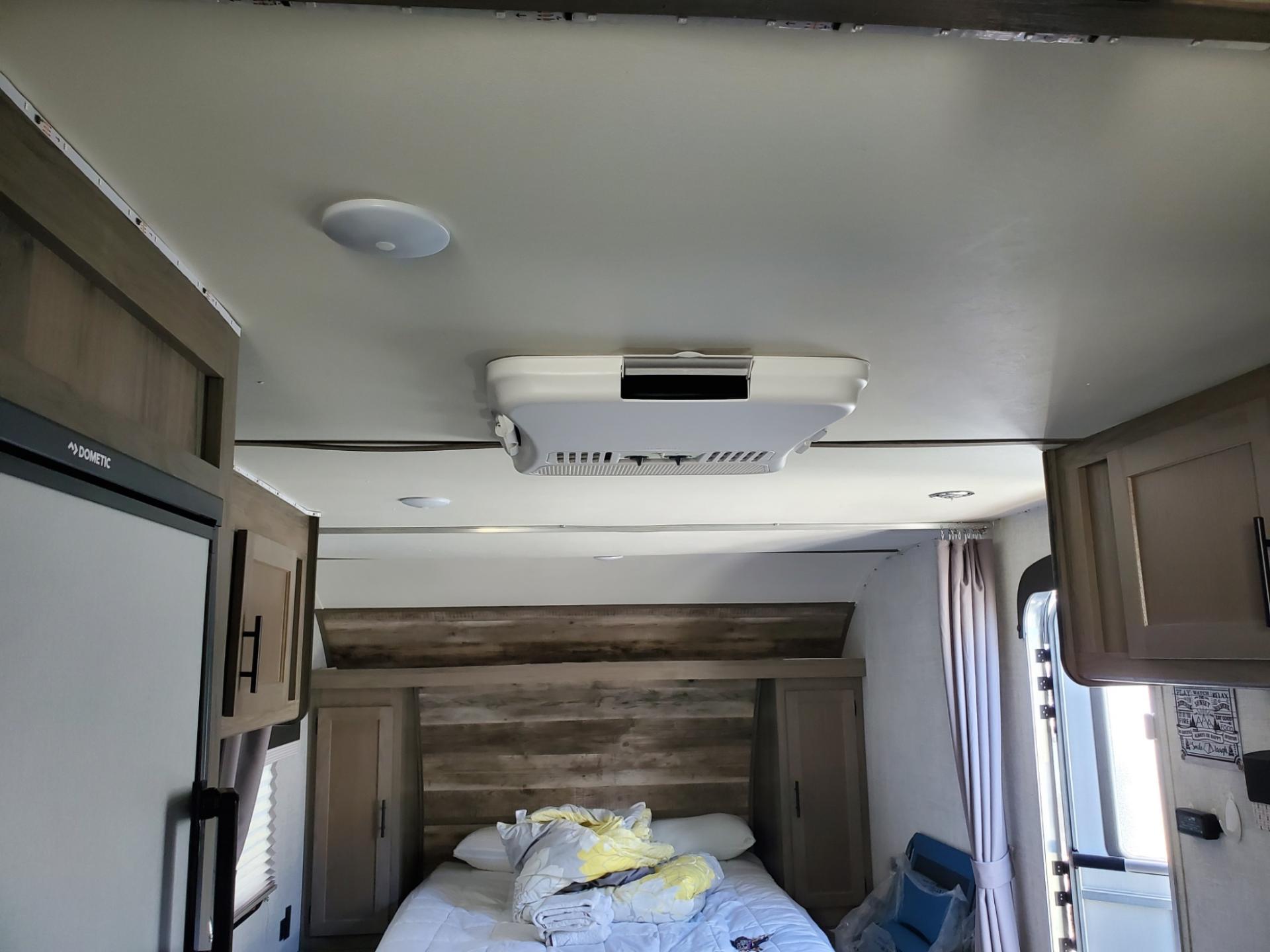 2021 GULF STREAM ENLIGHTEN 25BH