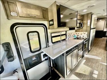 2023 FOREST RIVER GEORGETOWN 5 SERIES 36B