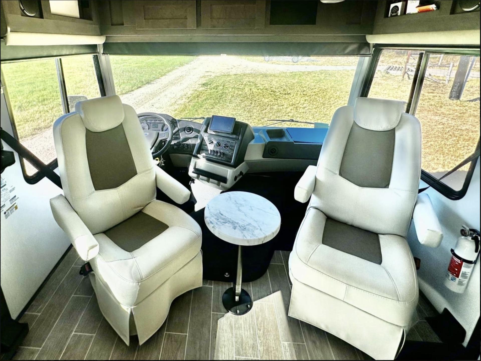 2023 FOREST RIVER GEORGETOWN 5 SERIES 36B