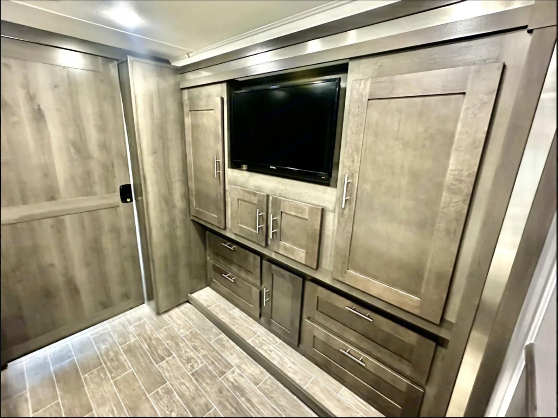 2023 FOREST RIVER GEORGETOWN 5 SERIES 36B