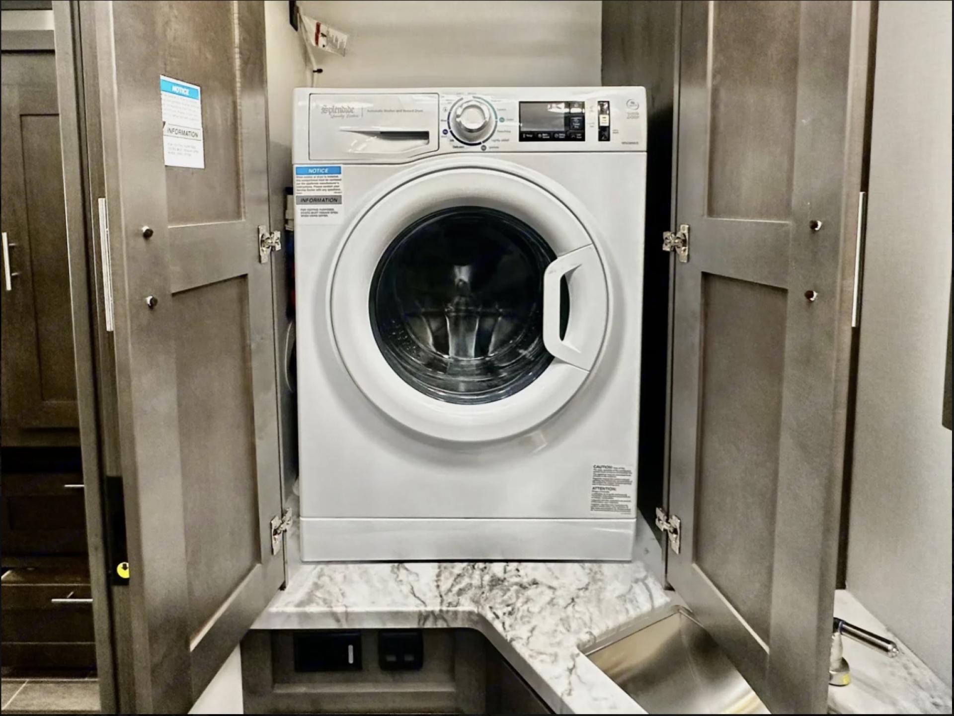 2023 FOREST RIVER GEORGETOWN 5 SERIES 36B