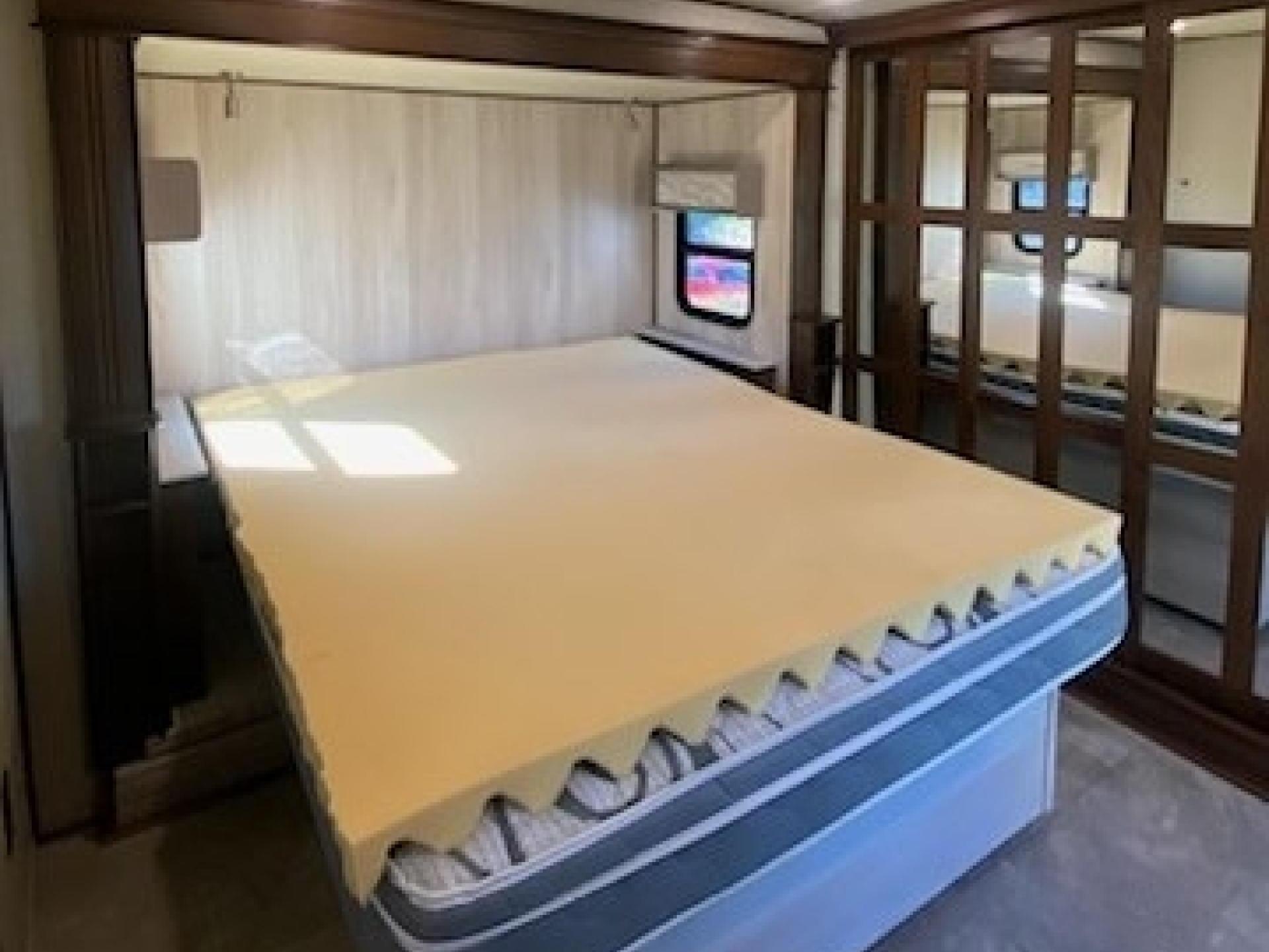 2020 FOREST RIVER COLUMBUS 329DV