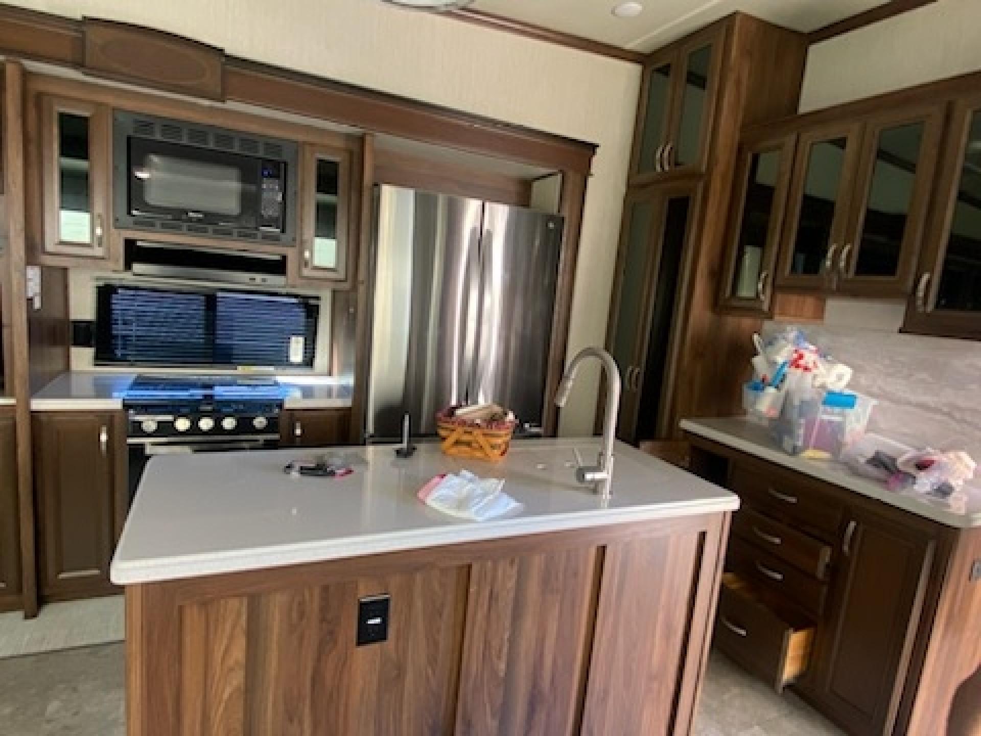2020 FOREST RIVER COLUMBUS 329DV