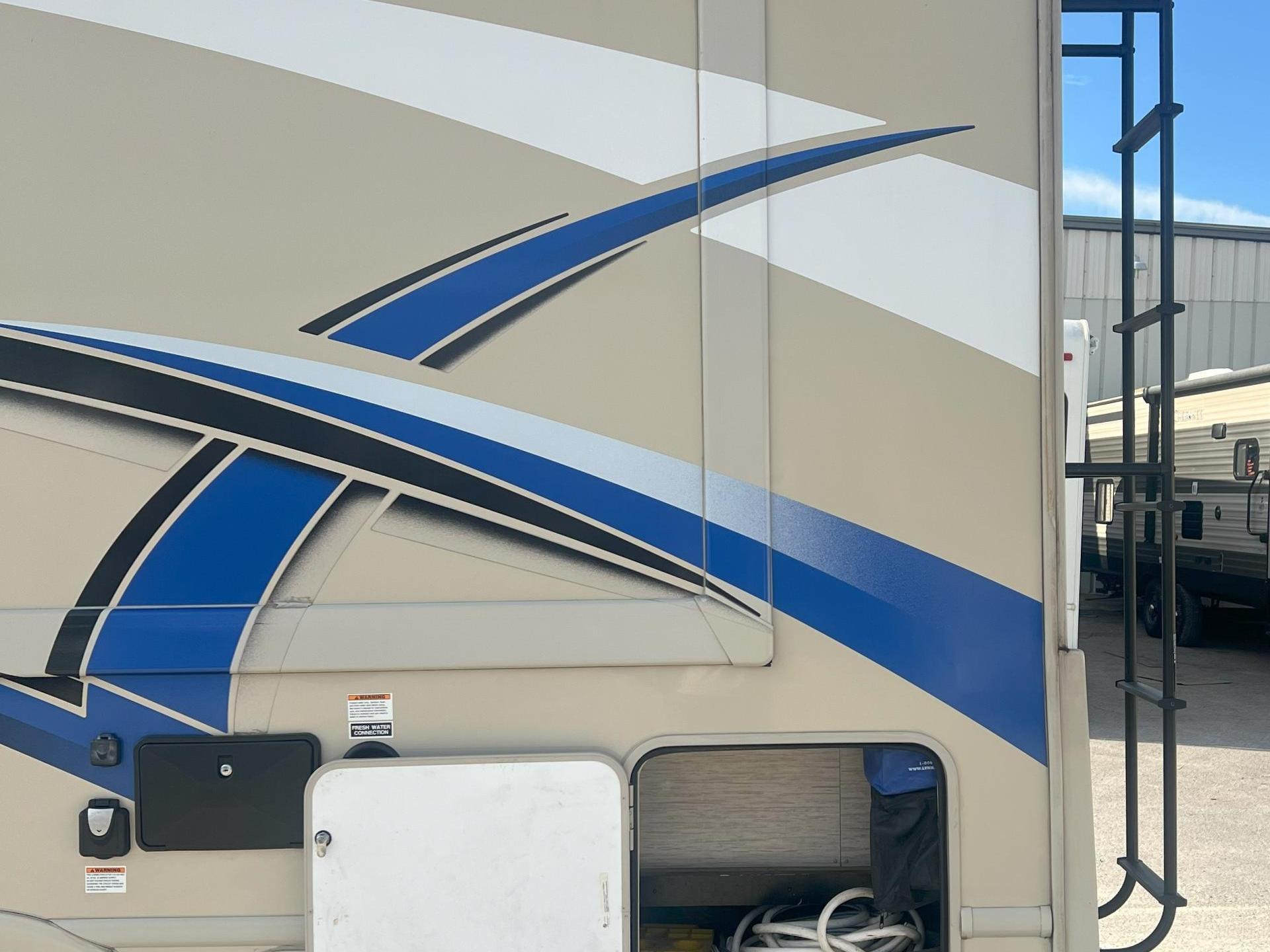 2022 THOR MOTOR COACH COMPASS 23TW