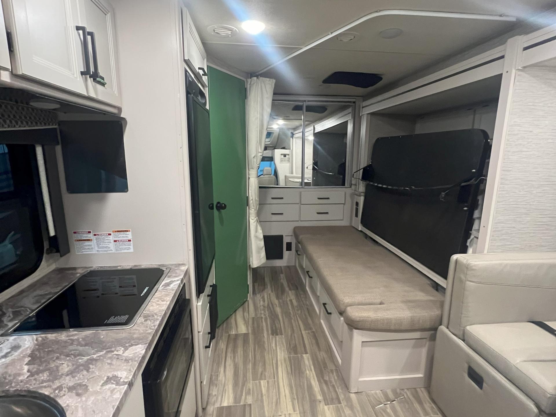 2022 THOR MOTOR COACH COMPASS 23TW