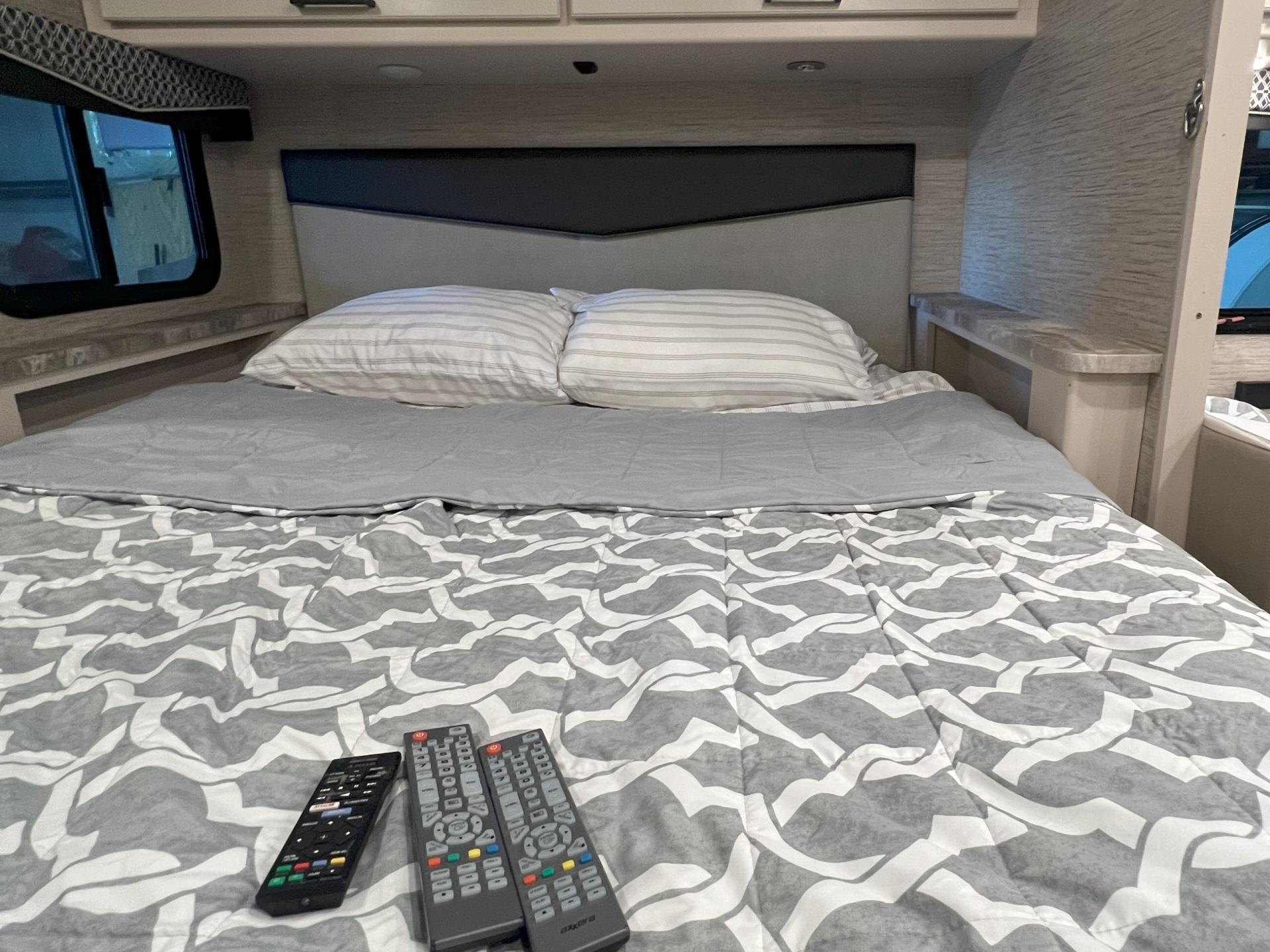 2022 THOR MOTOR COACH COMPASS 23TW