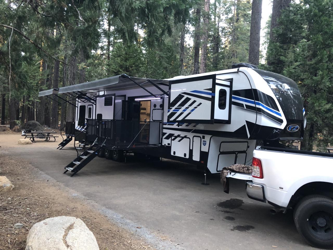 2022 KEYSTONE FUZION 424