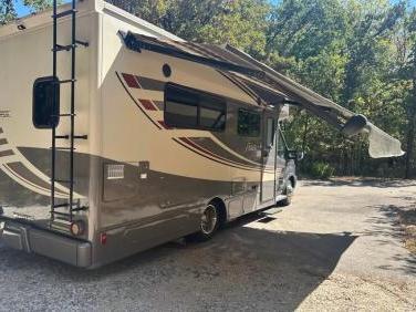 2017 WINNEBAGO FUSE 23A