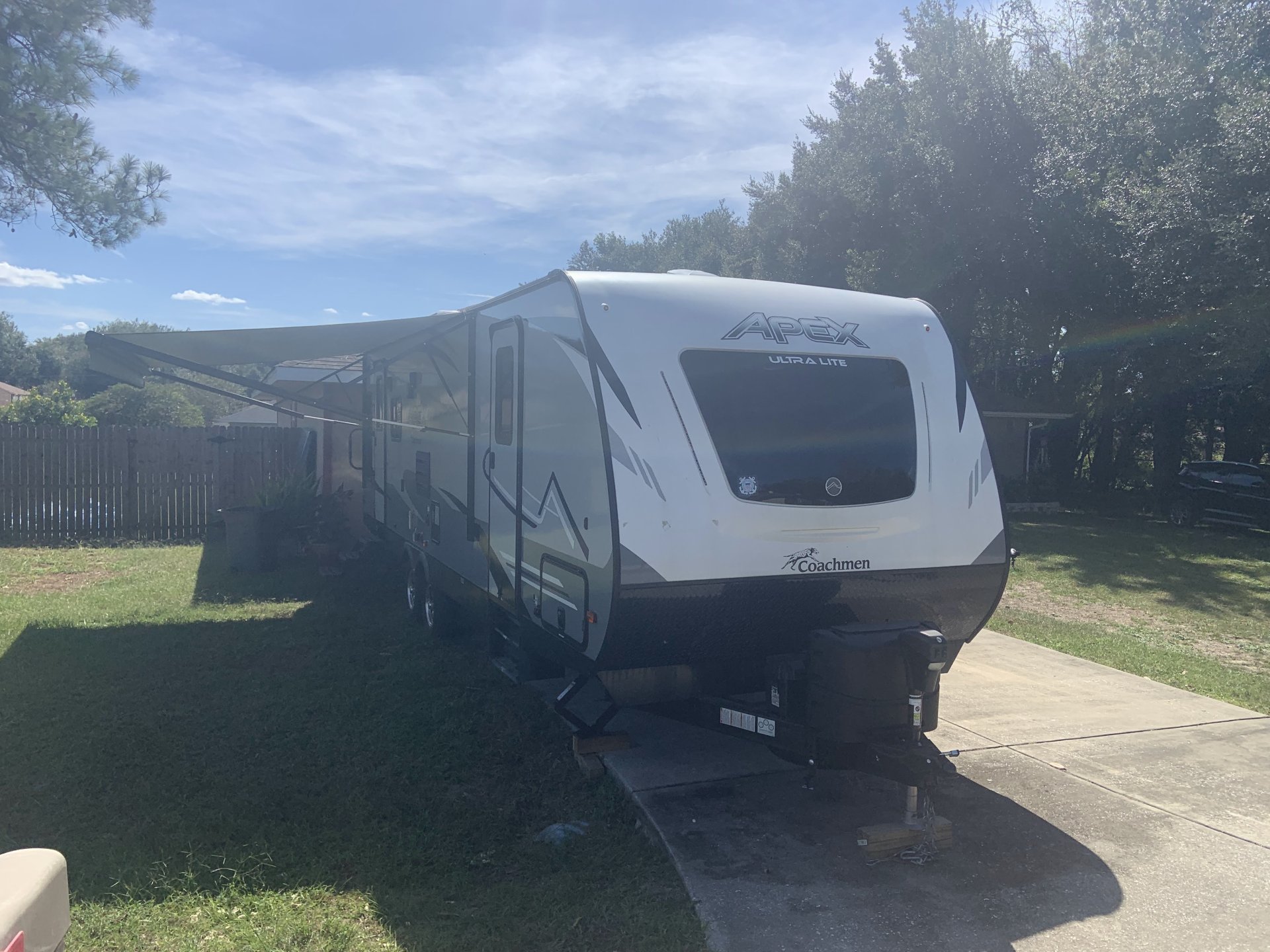 2020 COACHMEN APEX 279RLSS