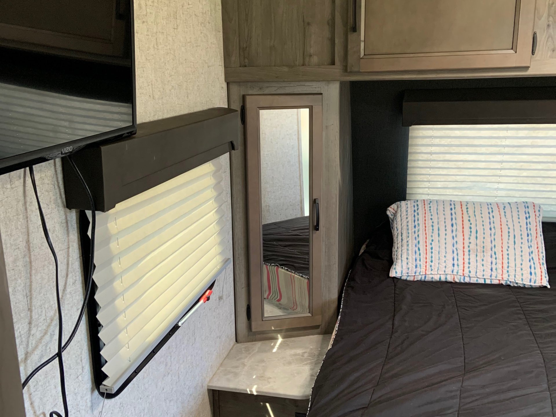 2020 COACHMEN APEX 279RLSS