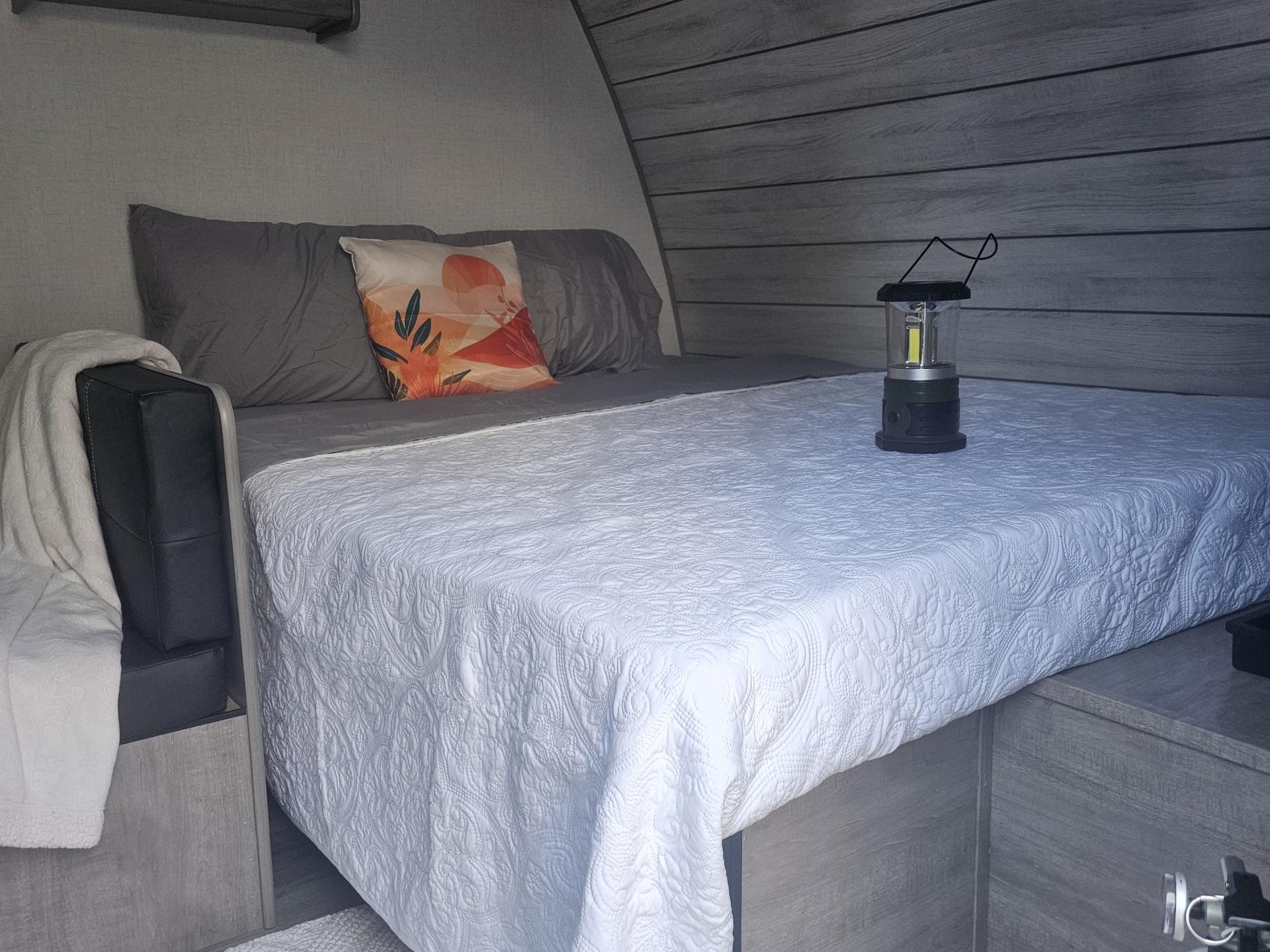 2024 COLEMAN COLEMAN LANTERN 17B