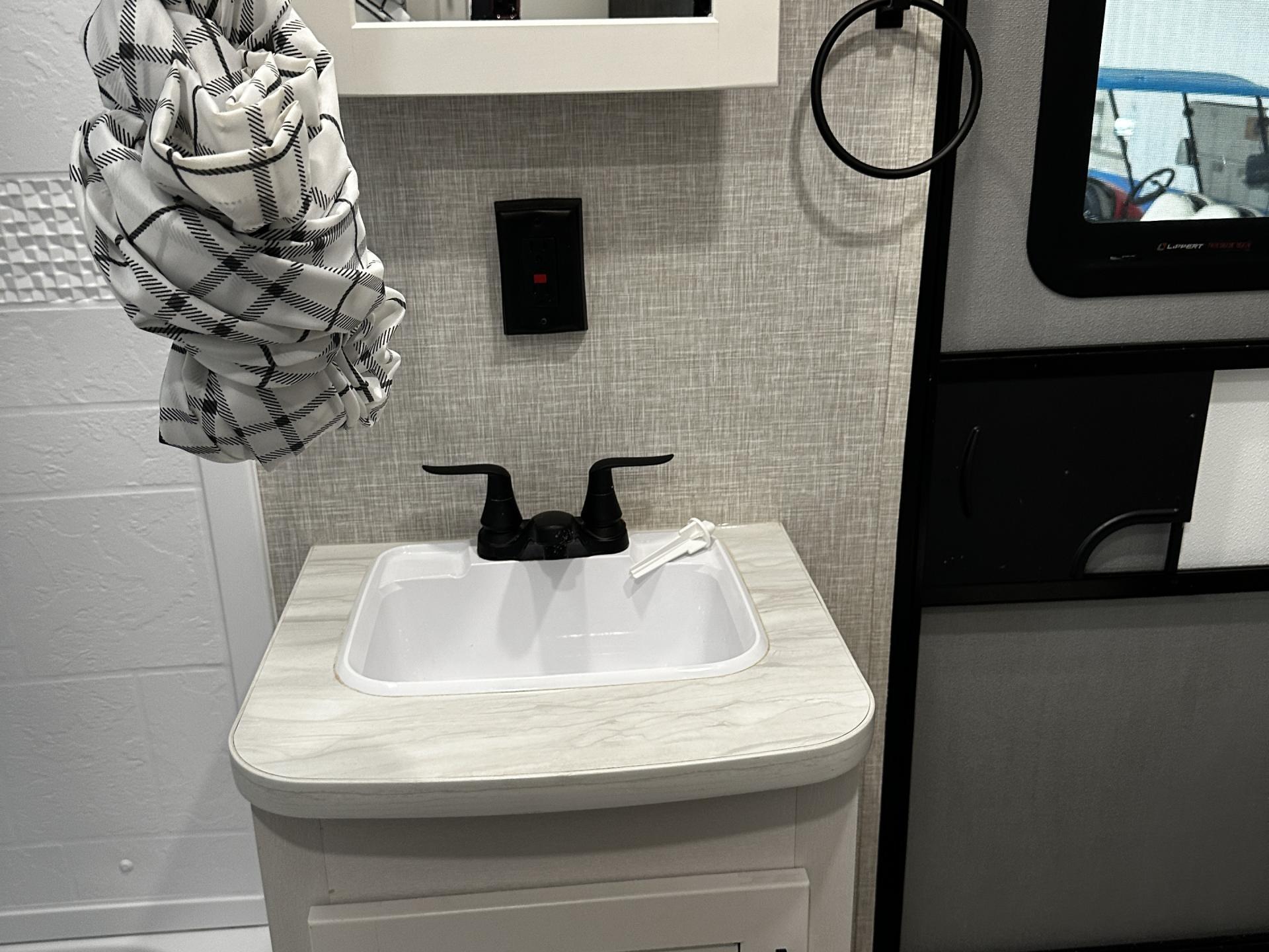 2024 JAYCO JAY FLIGHT 324BDS