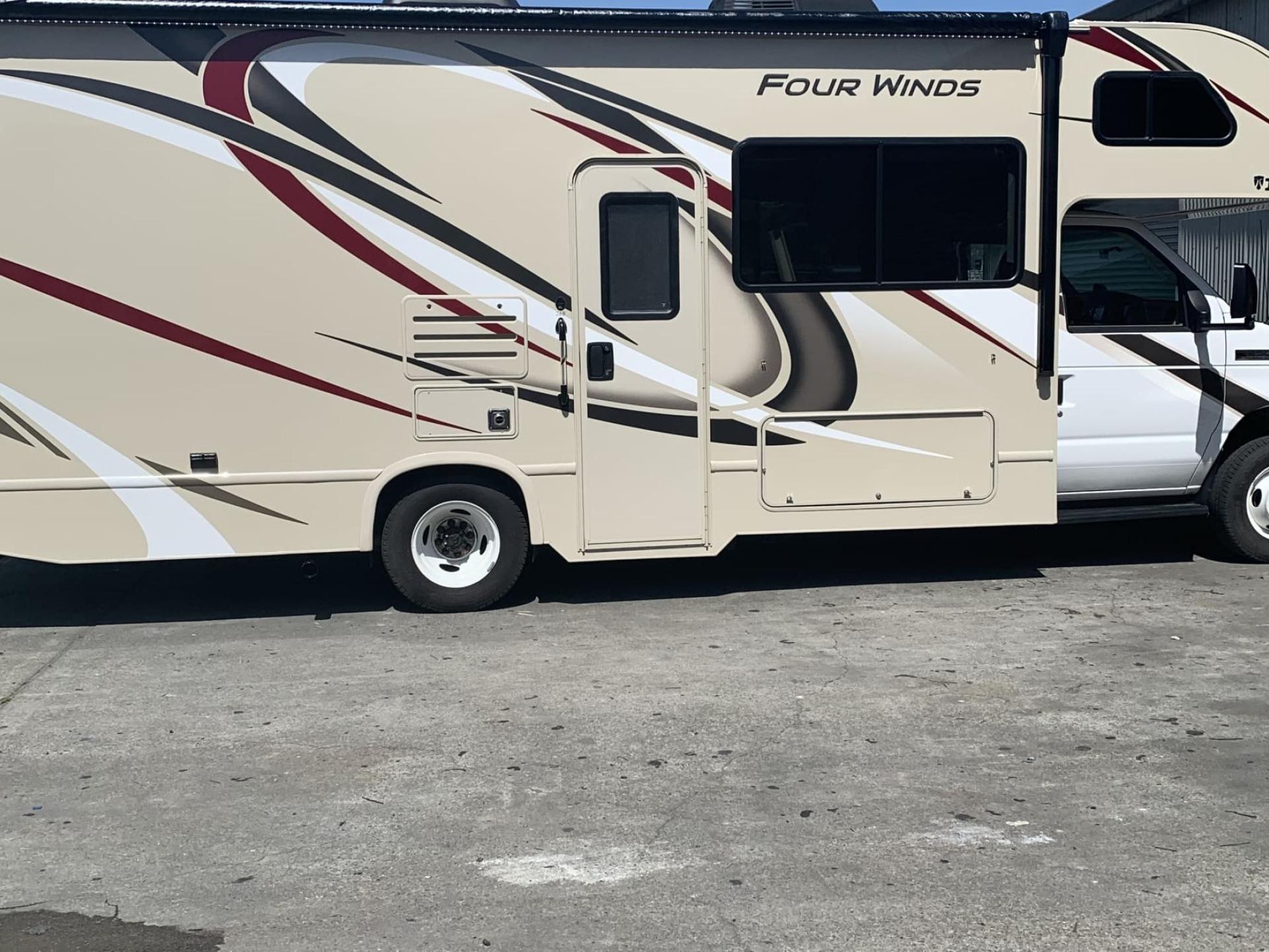 2020 THOR MOTOR COACH FOUR WINDS 26B