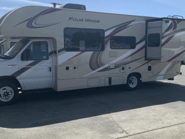 2020 THOR MOTOR COACH FOUR WINDS 26B