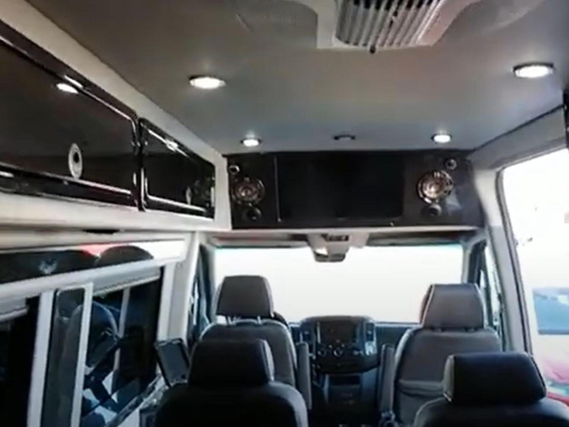 2017 CHINOOK BAYSIDE S4