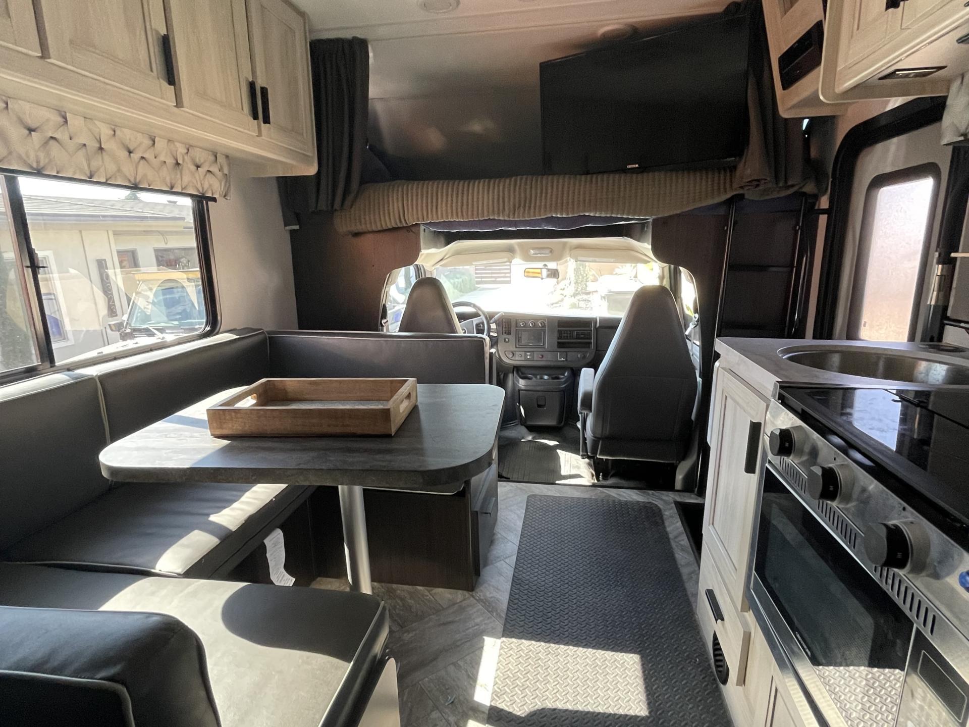 2022 FOREST RIVER SUNSEEKER LE 2150SC