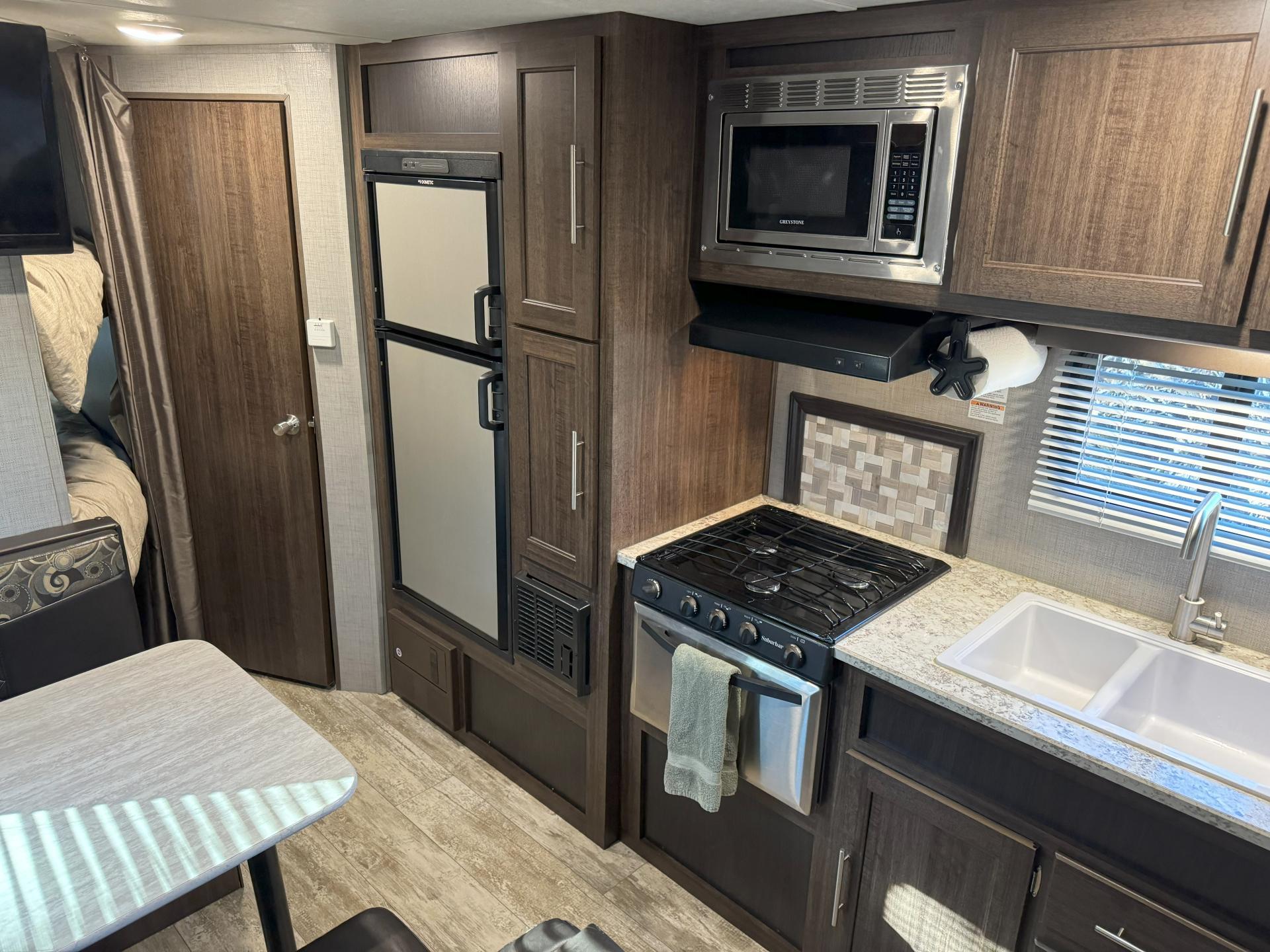 2019 CROSSROADS ZINGER 205BH