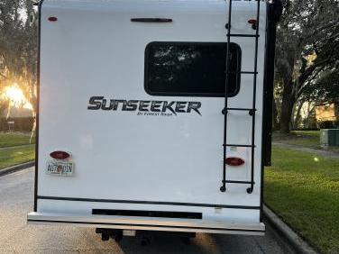 2022 FOREST RIVER SUNSEEKER LE 2150SC