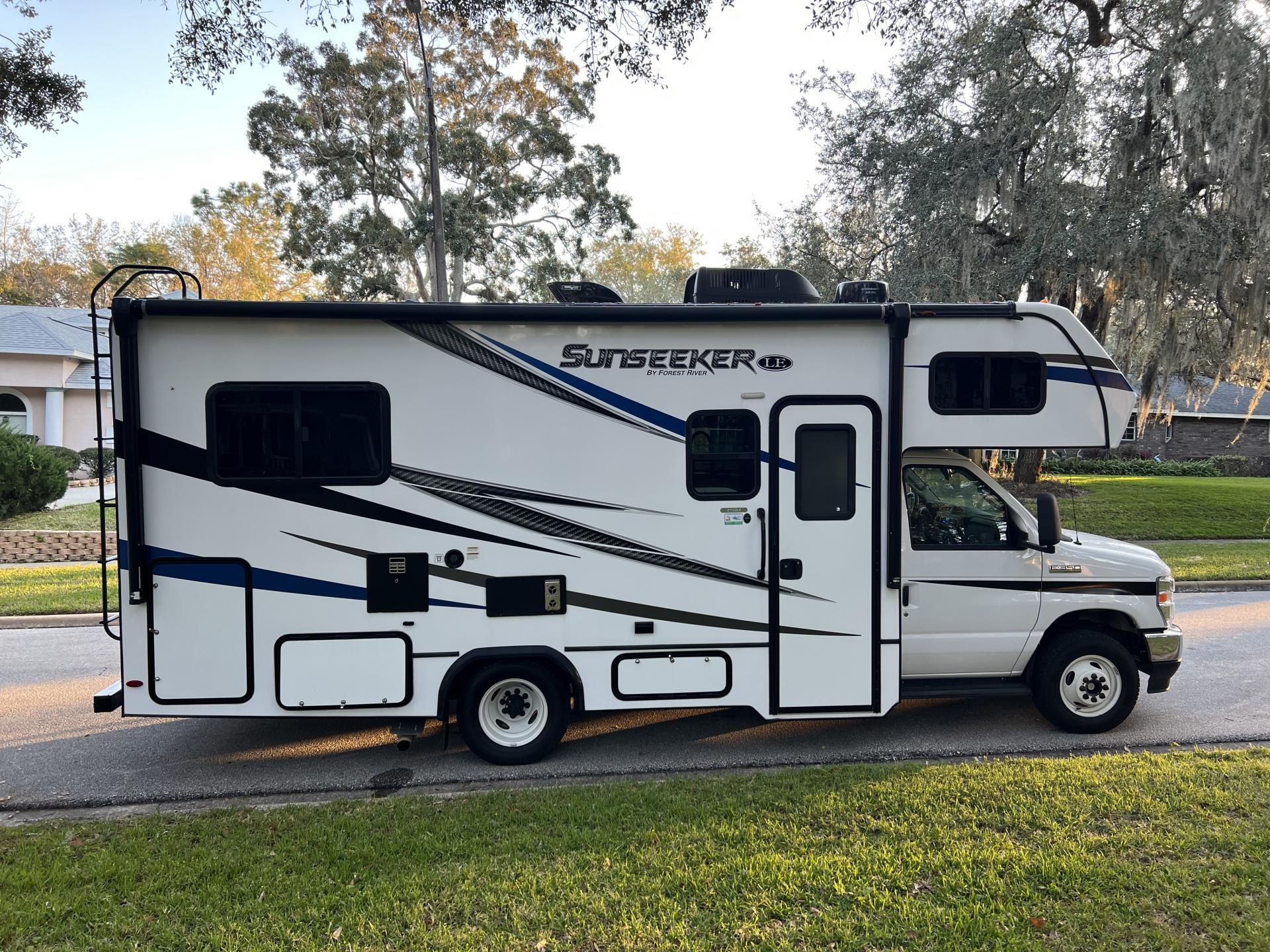 2022 FOREST RIVER SUNSEEKER LE 2150SC