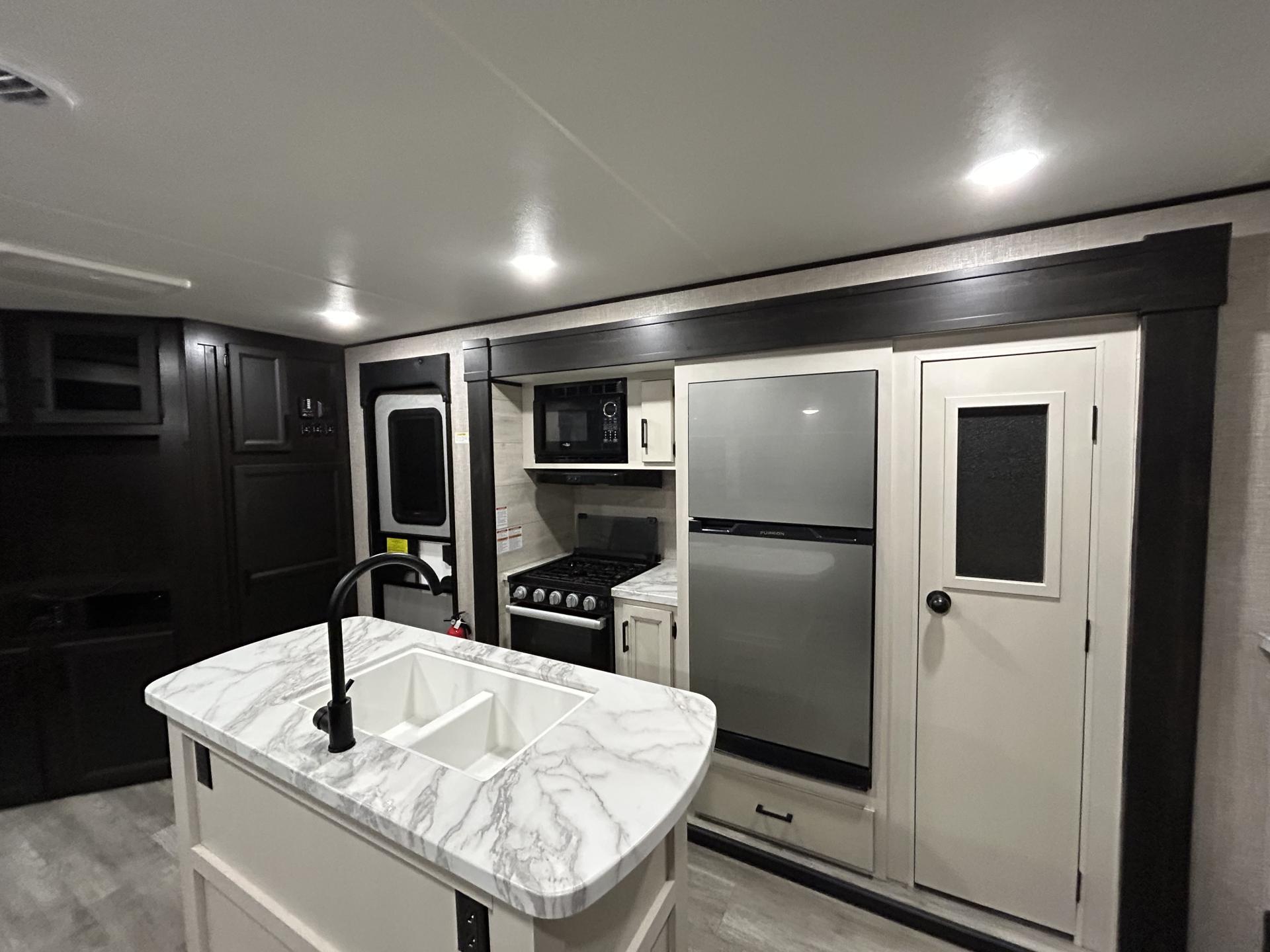 2023 JAYCO JAY FLIGHT 331BTS