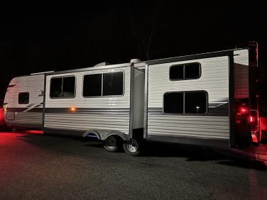 2023 JAYCO JAY FLIGHT 331BTS