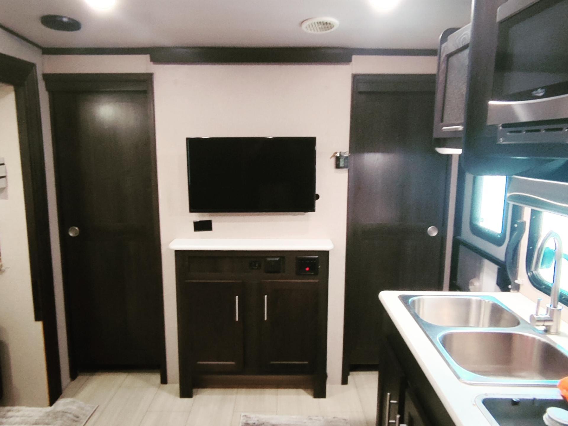 2019 FOREST RIVER XLR HYPER LITE 29HFS