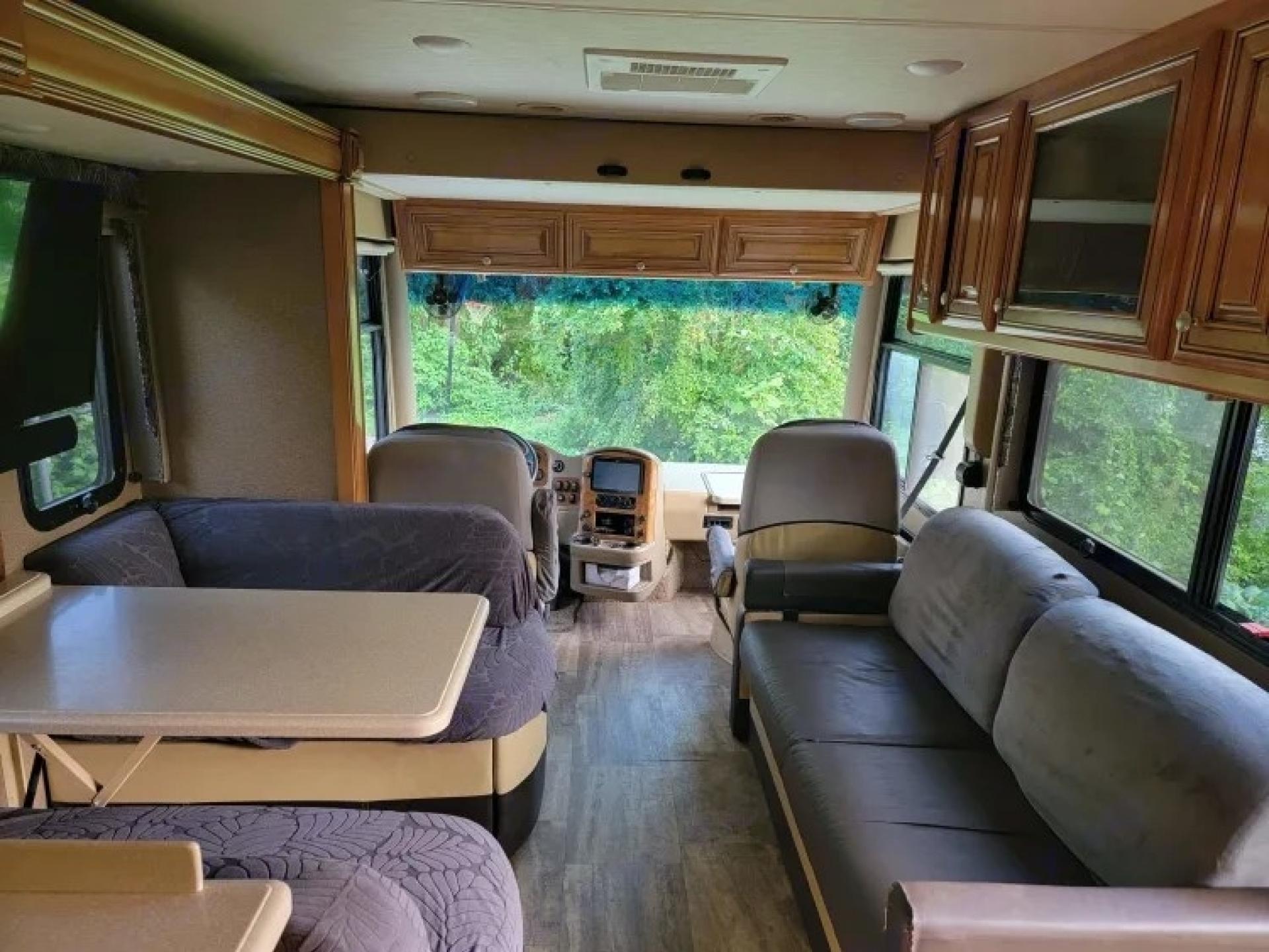2016 THOR MOTOR COACH PALAZZO 33.3