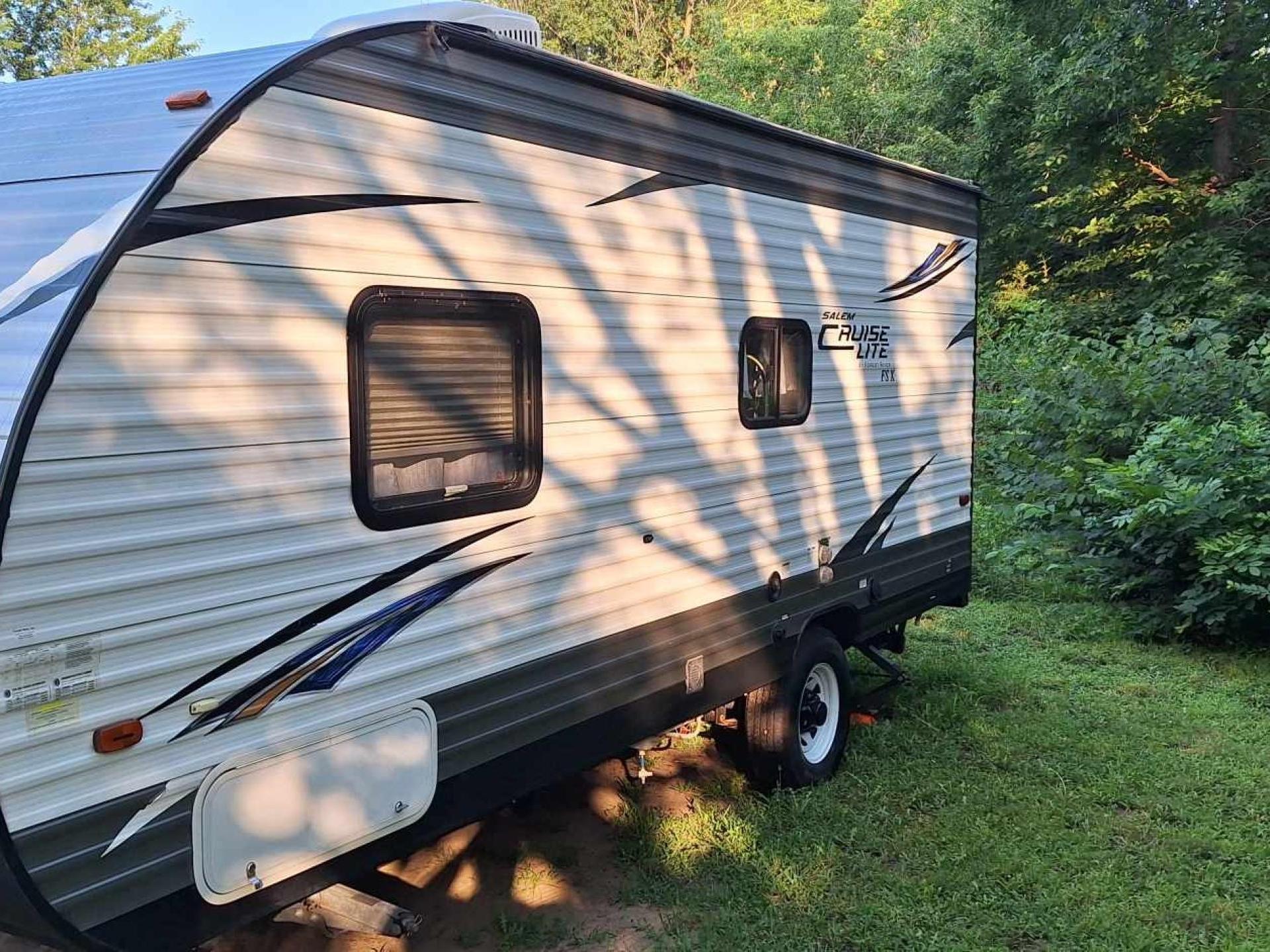 2017 FOREST RIVER Salem Cruise LIte 186RB