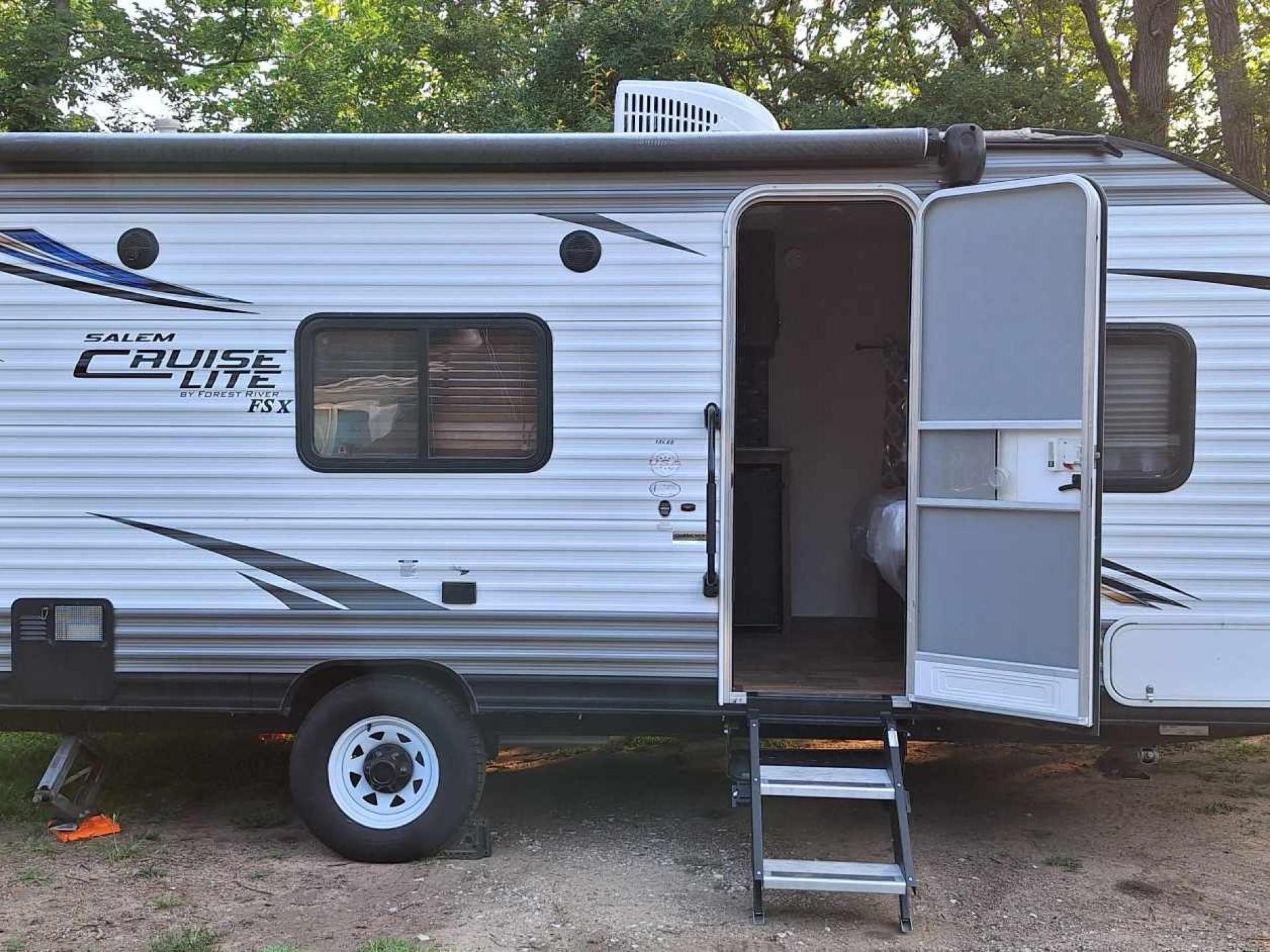 2017 FOREST RIVER Salem Cruise LIte 186RB
