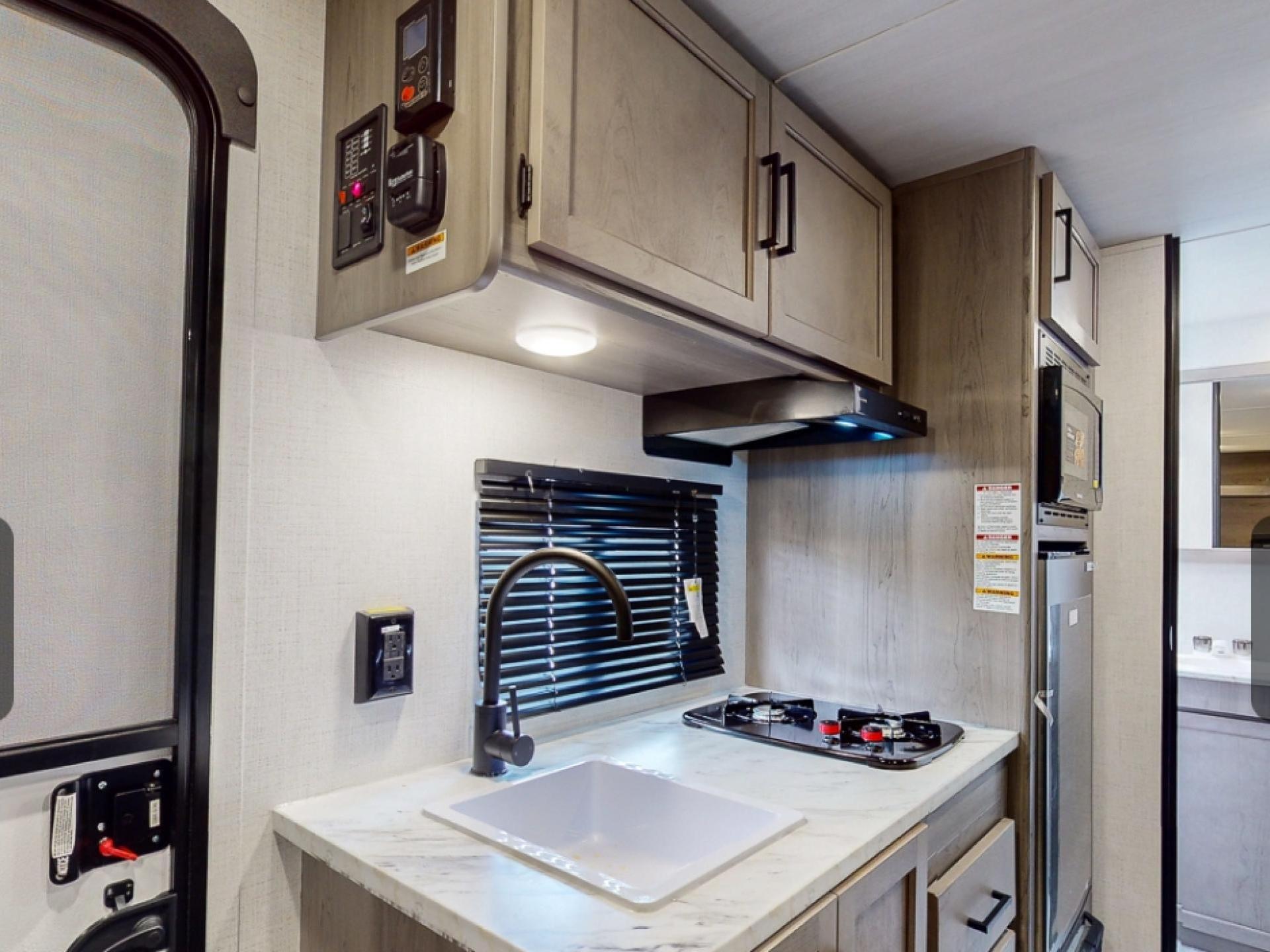 2024 KEYSTONE HIDEOUT SPORT 175BH