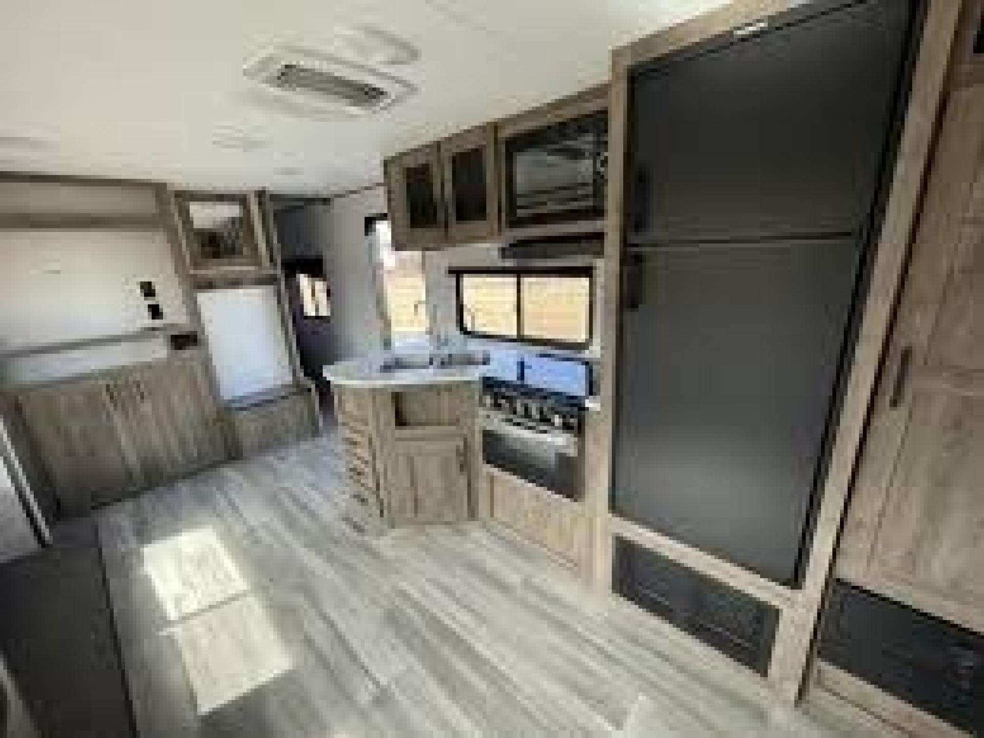 2022 HEARTLAND PIONEER BH270