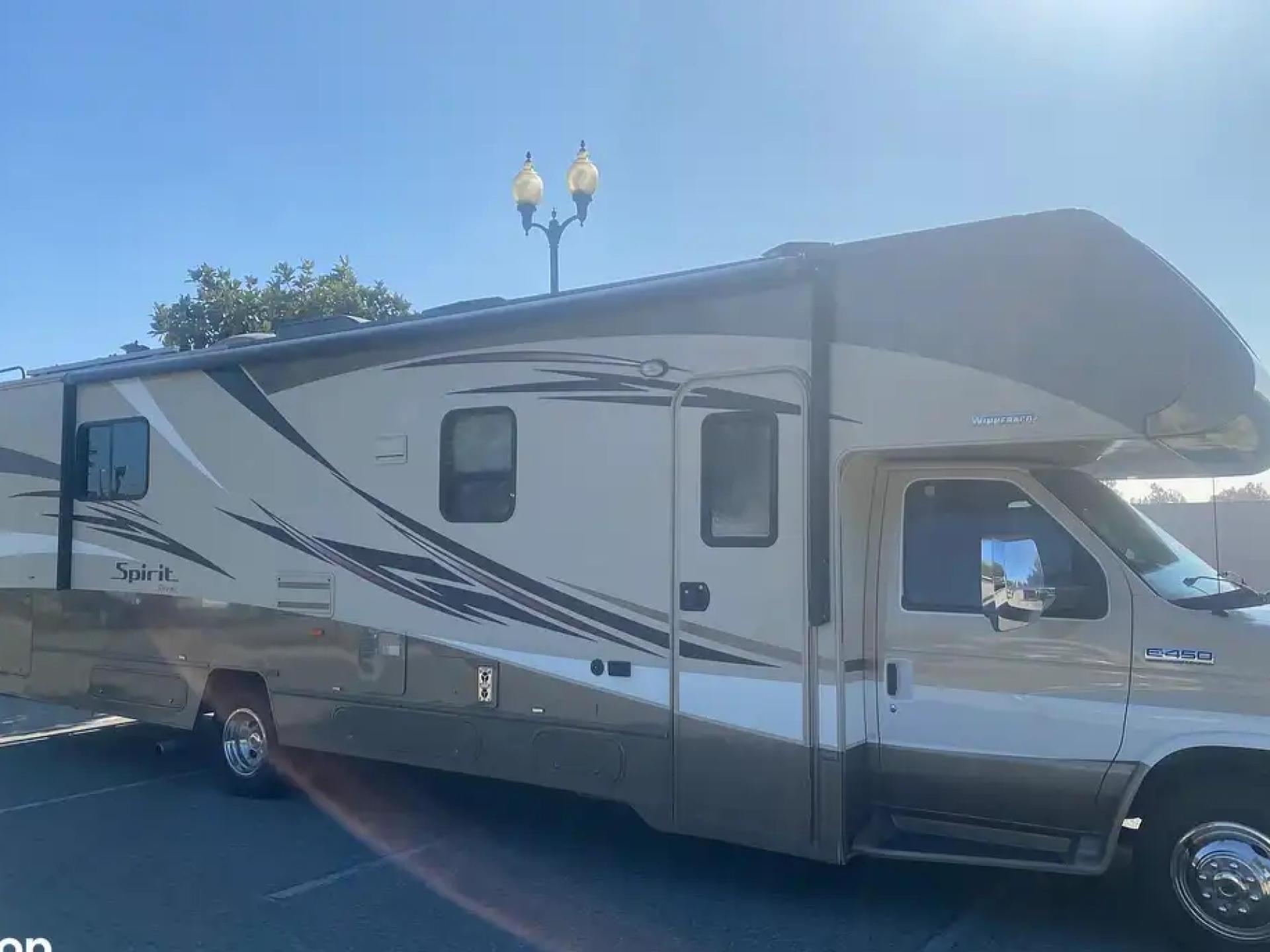 2015 ITASCA SPIRIT SILVER 31KP