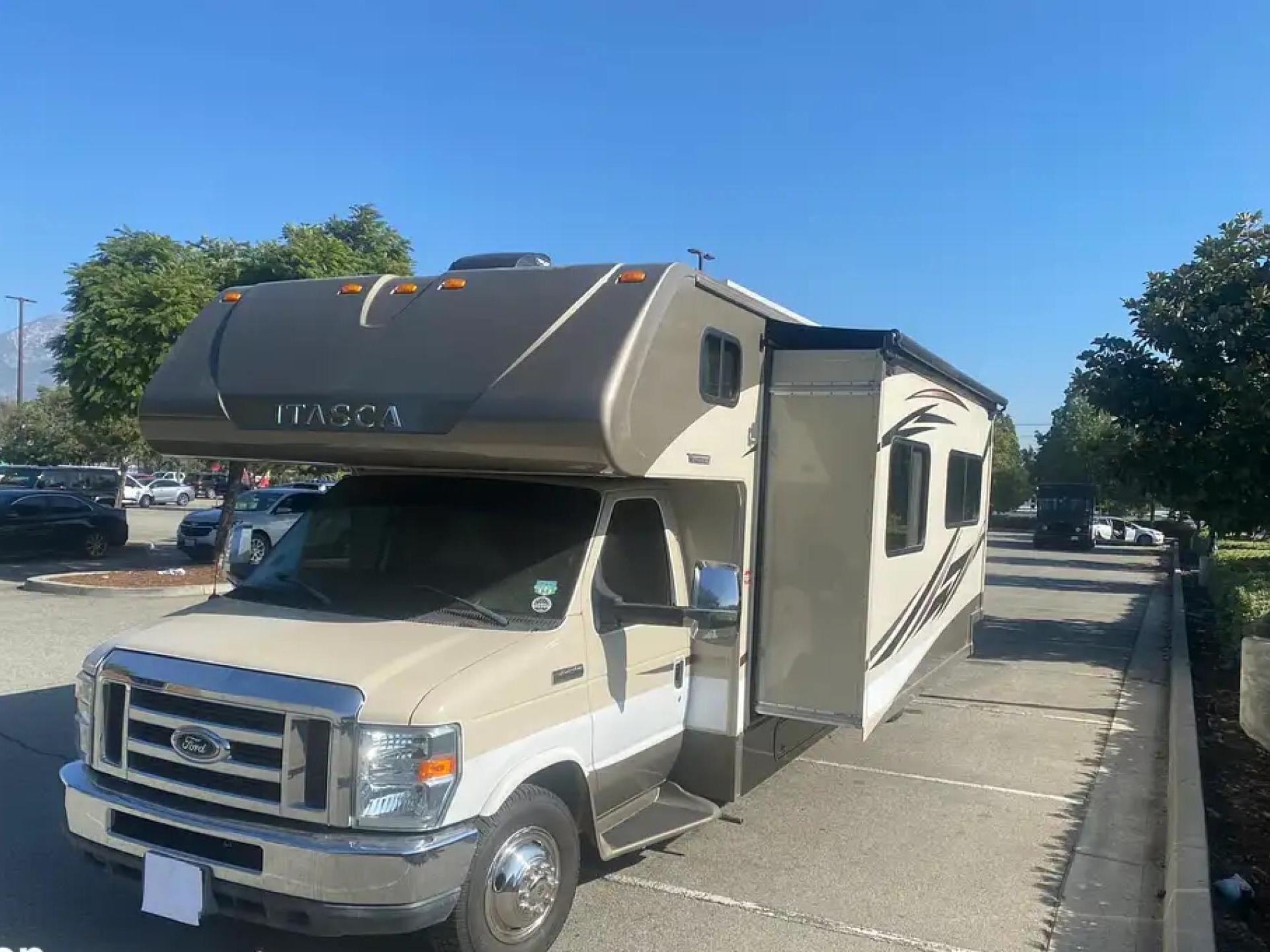 2015 ITASCA SPIRIT SILVER 31KP