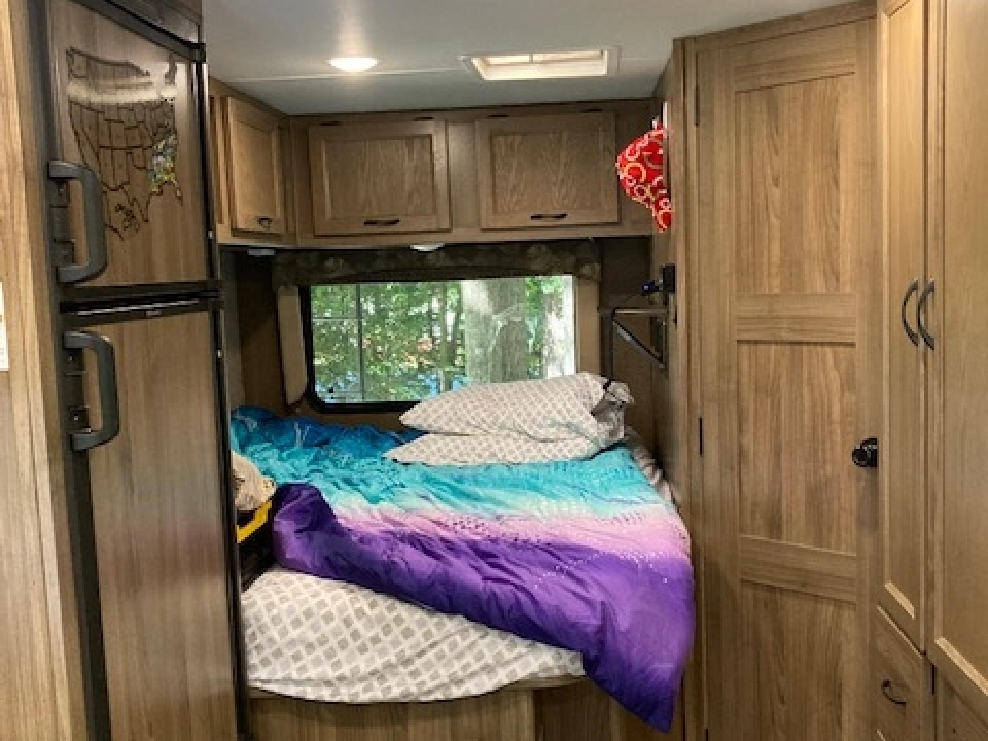 2017 COACHMEN FREELANDER 21QB