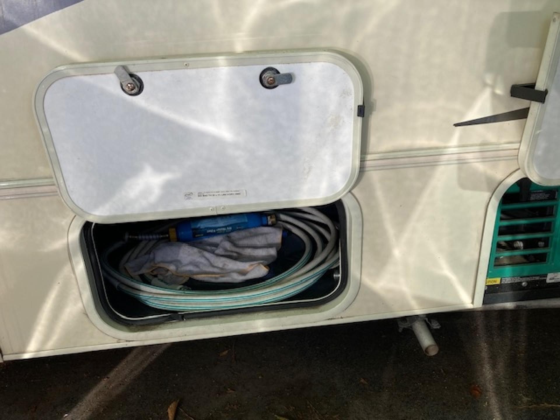 2017 COACHMEN FREELANDER 21QB