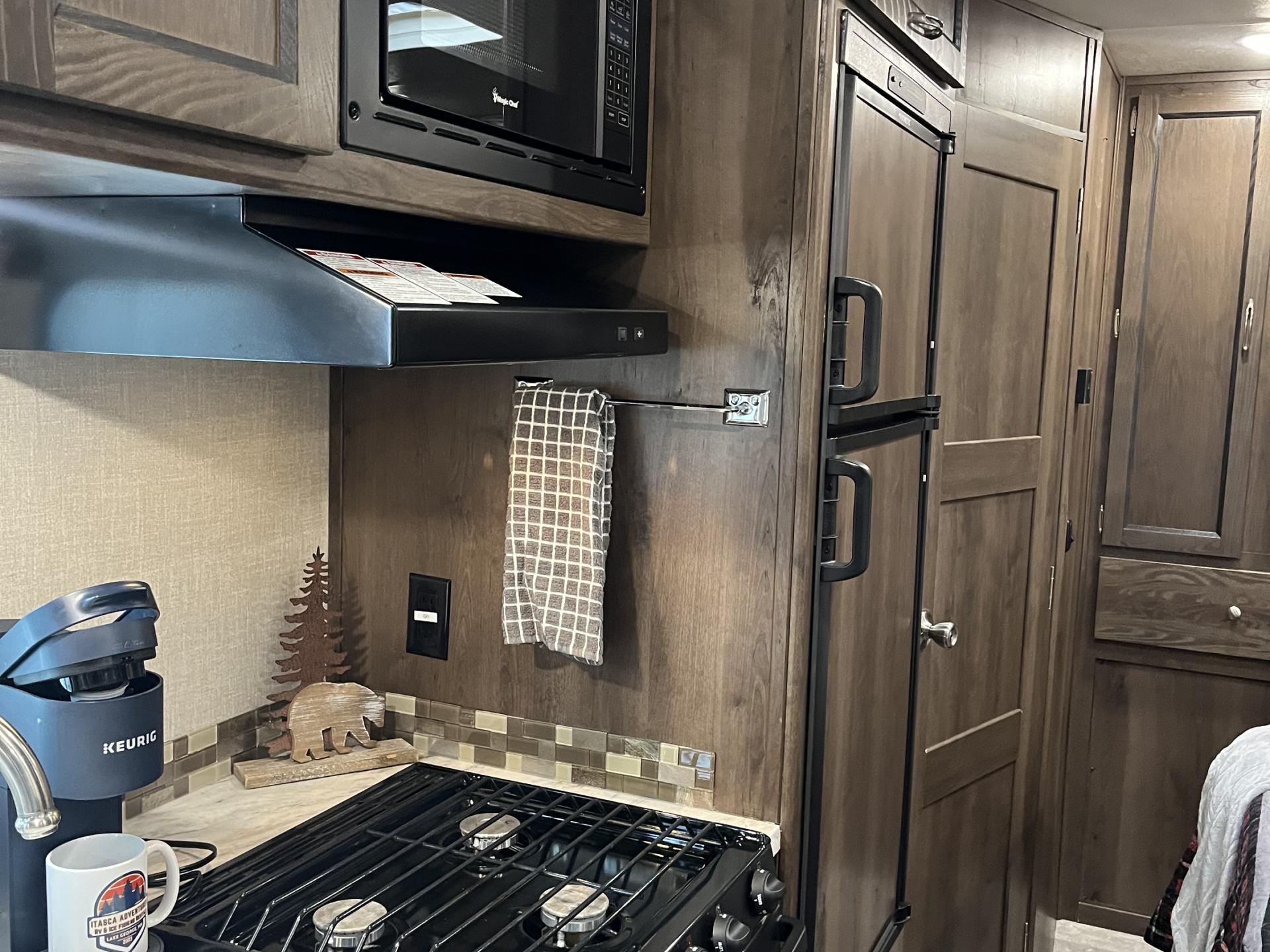 2019 COACHMEN PRISM 2200FS