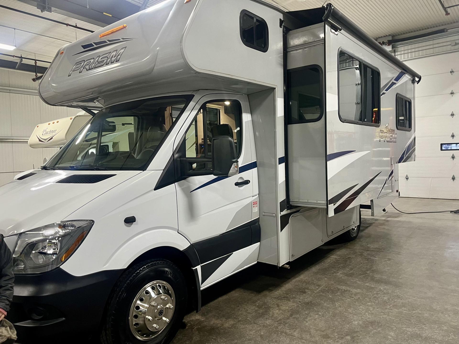 2019 COACHMEN PRISM 2200FS