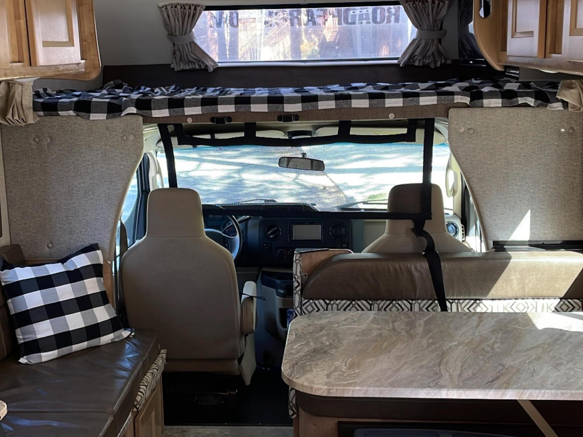 2020 COACHMEN LEPRECHAUN 230CB