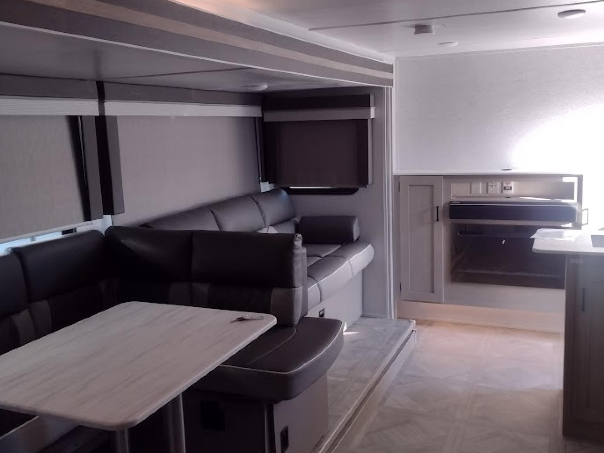 2023 FOREST RIVER SALEM CRUISE LITE 28VBXL