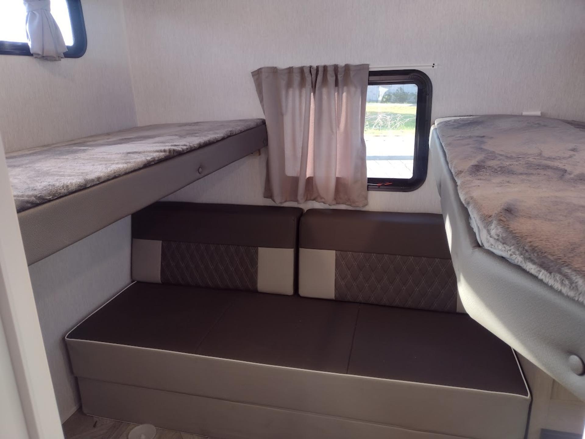 2023 FOREST RIVER SALEM CRUISE LITE 28VBXL