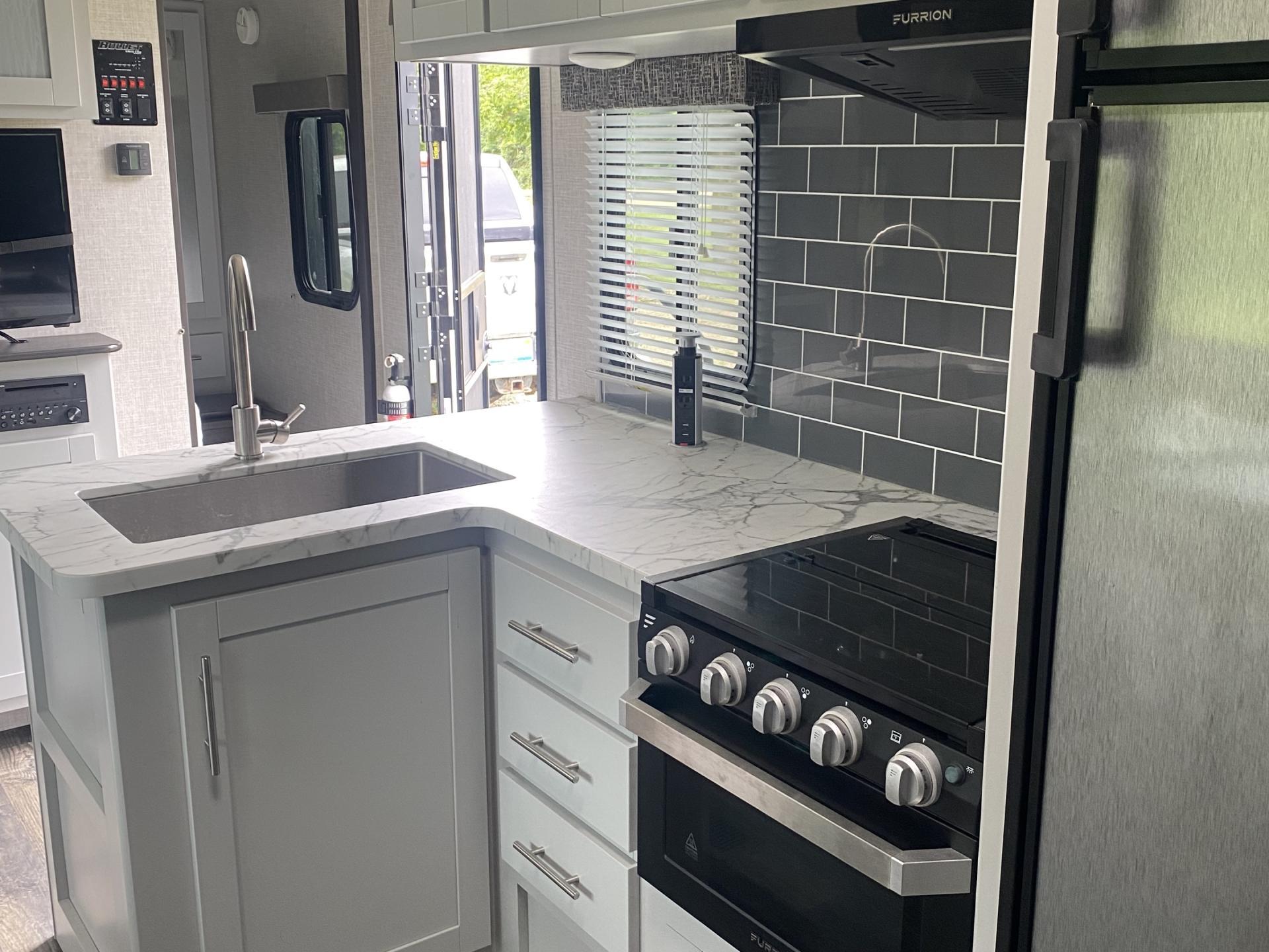 2020 KEYSTONE BULLET 243BHS