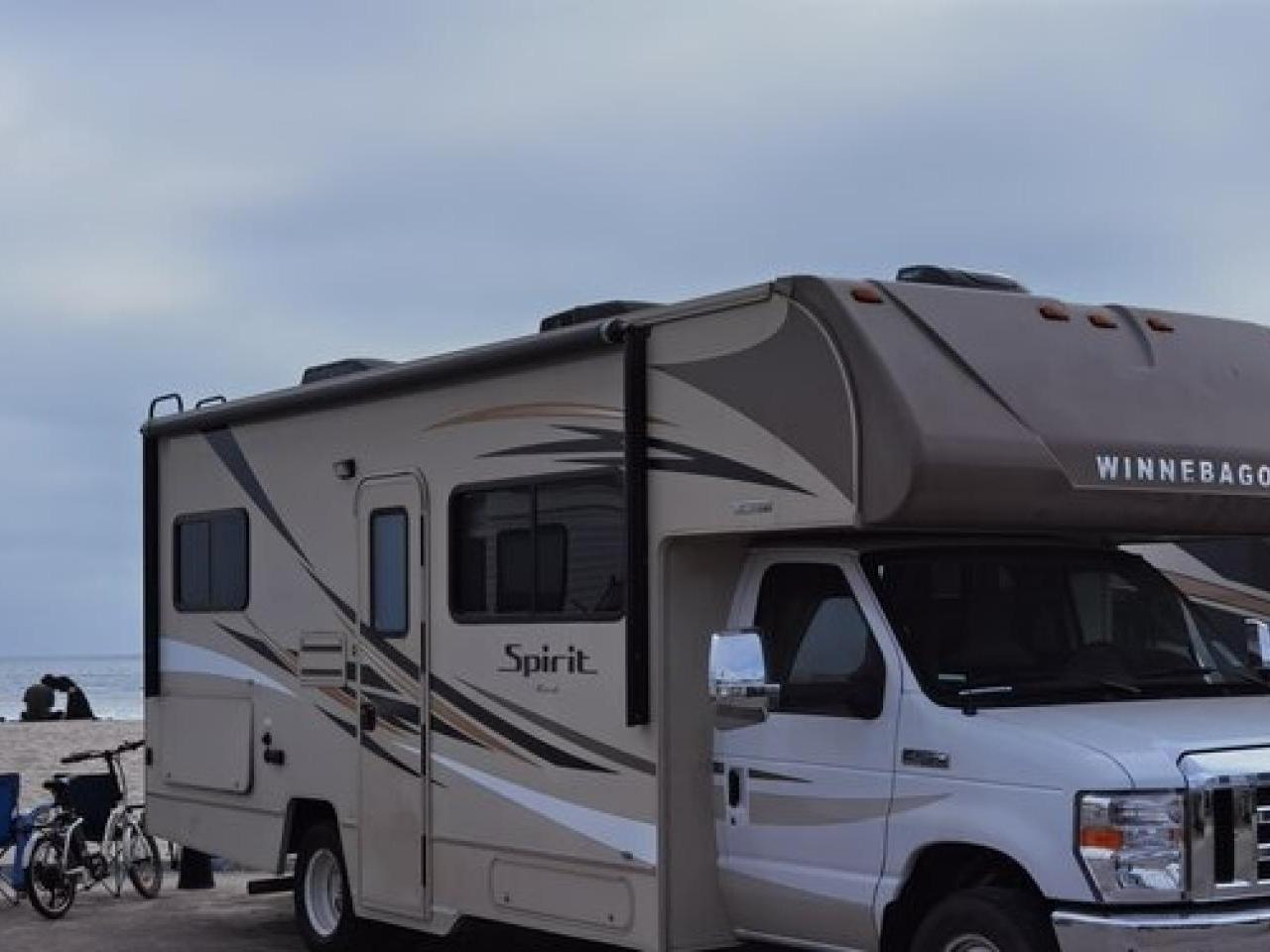 2019 WINNEBAGO SPIRIT 25B