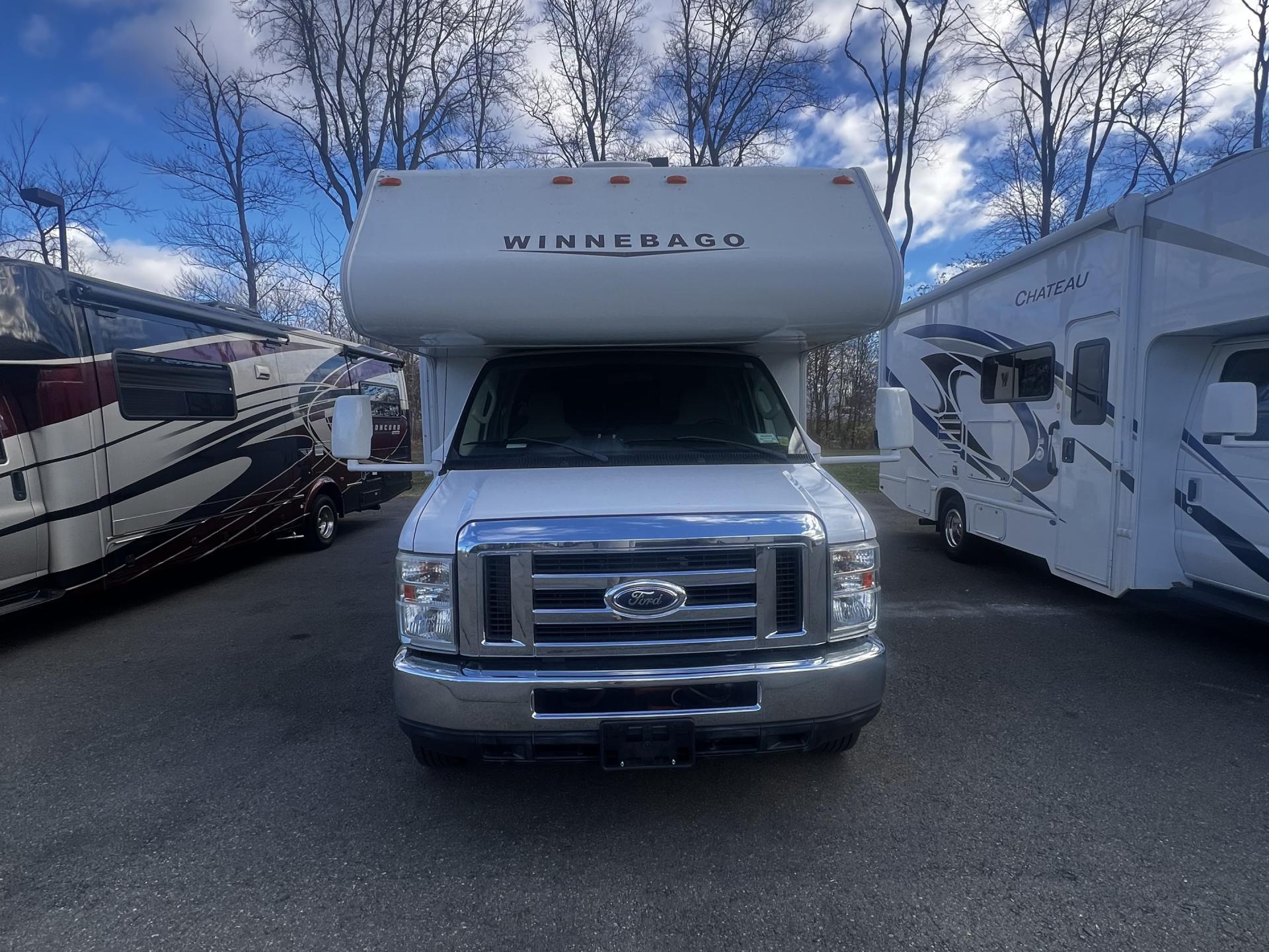 2014 WINNEBAGO MINNIE WINNIE 31K